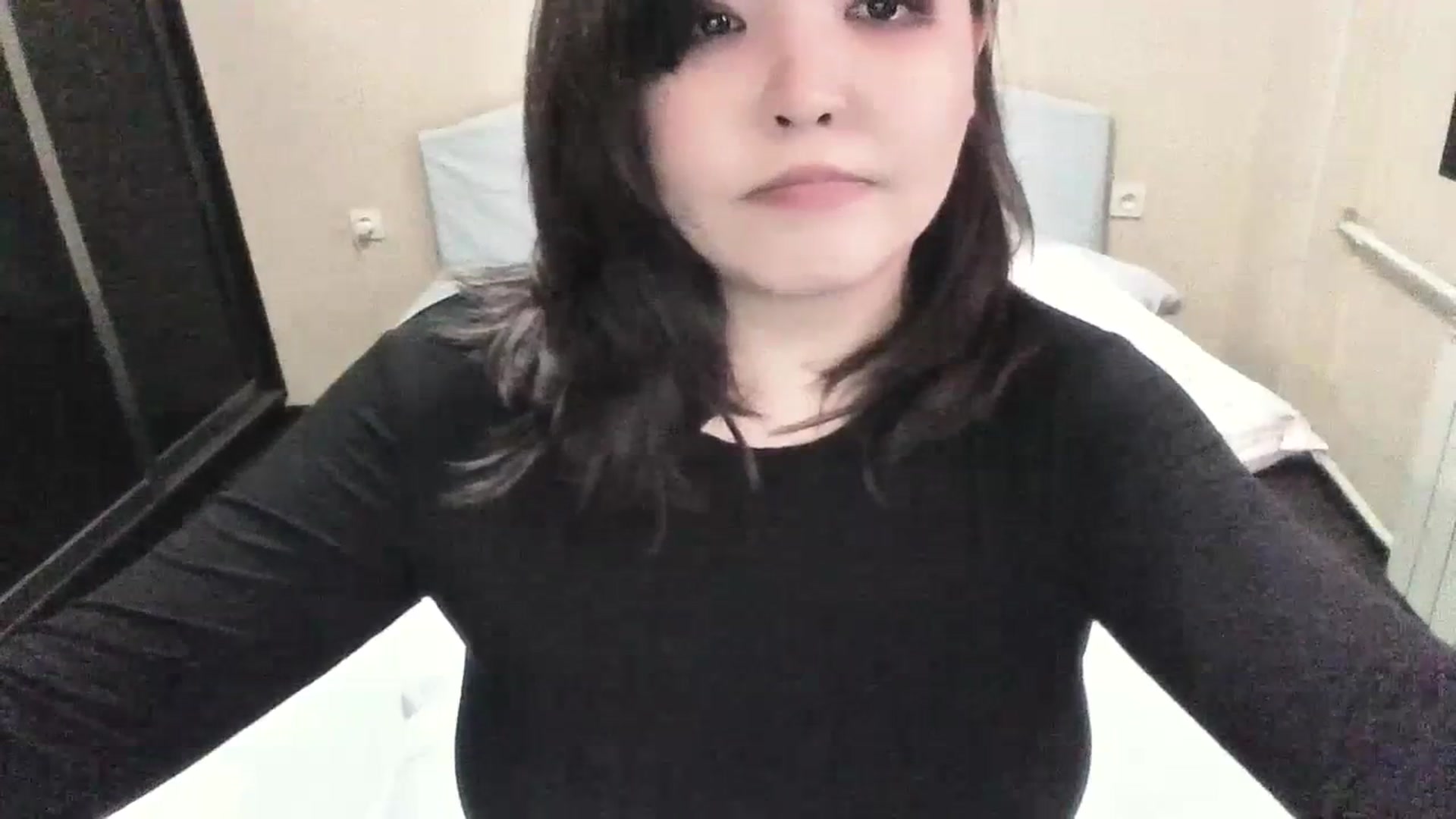 Gallery image thumbnail from MaiChubbyFace's myfreecams stream on, 07/03/2023, 07:01 image 15 of 20
