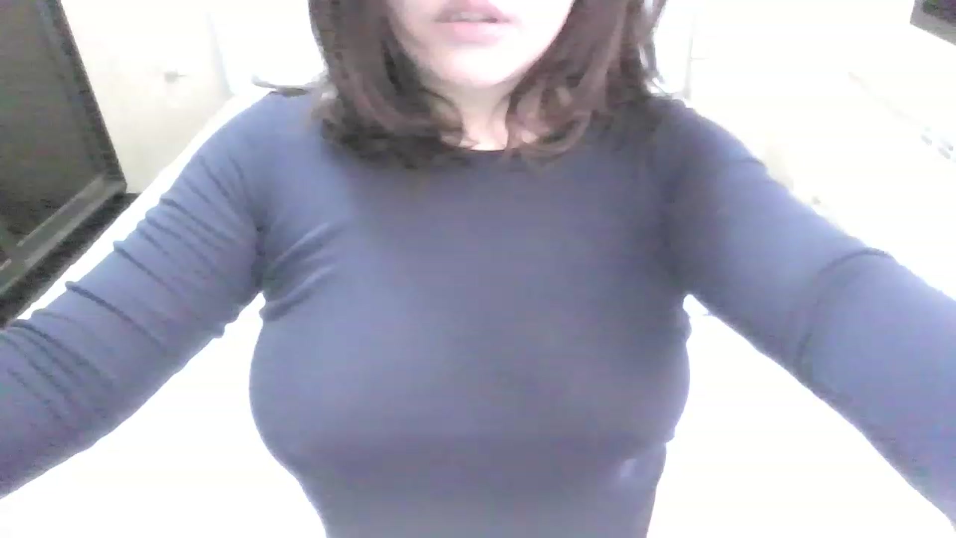 Gallery image thumbnail from MaiChubbyFace's myfreecams stream on, 07/05/2023, 06:52 image 14 of 20