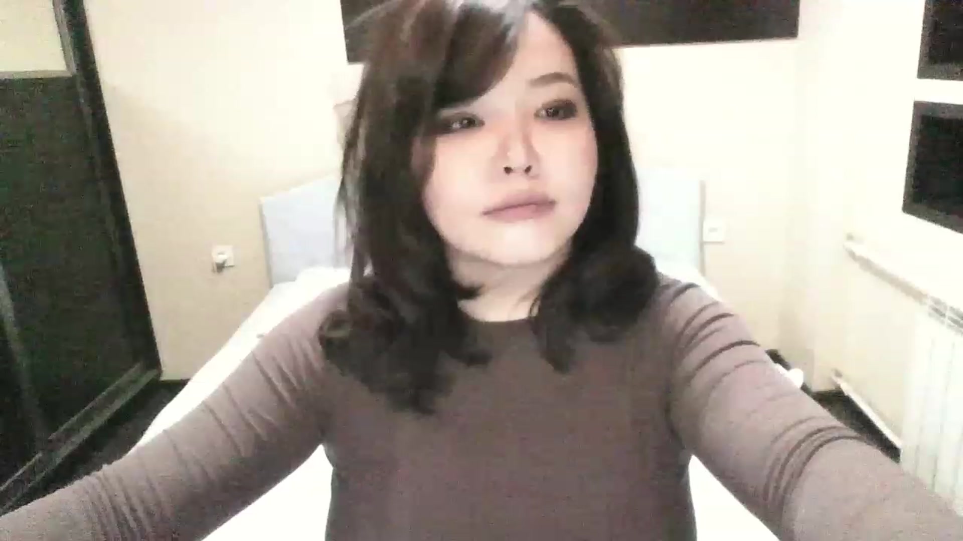 Gallery image thumbnail from MaiChubbyFace's myfreecams stream on, 07/09/2023, 17:43 image 4 of 20