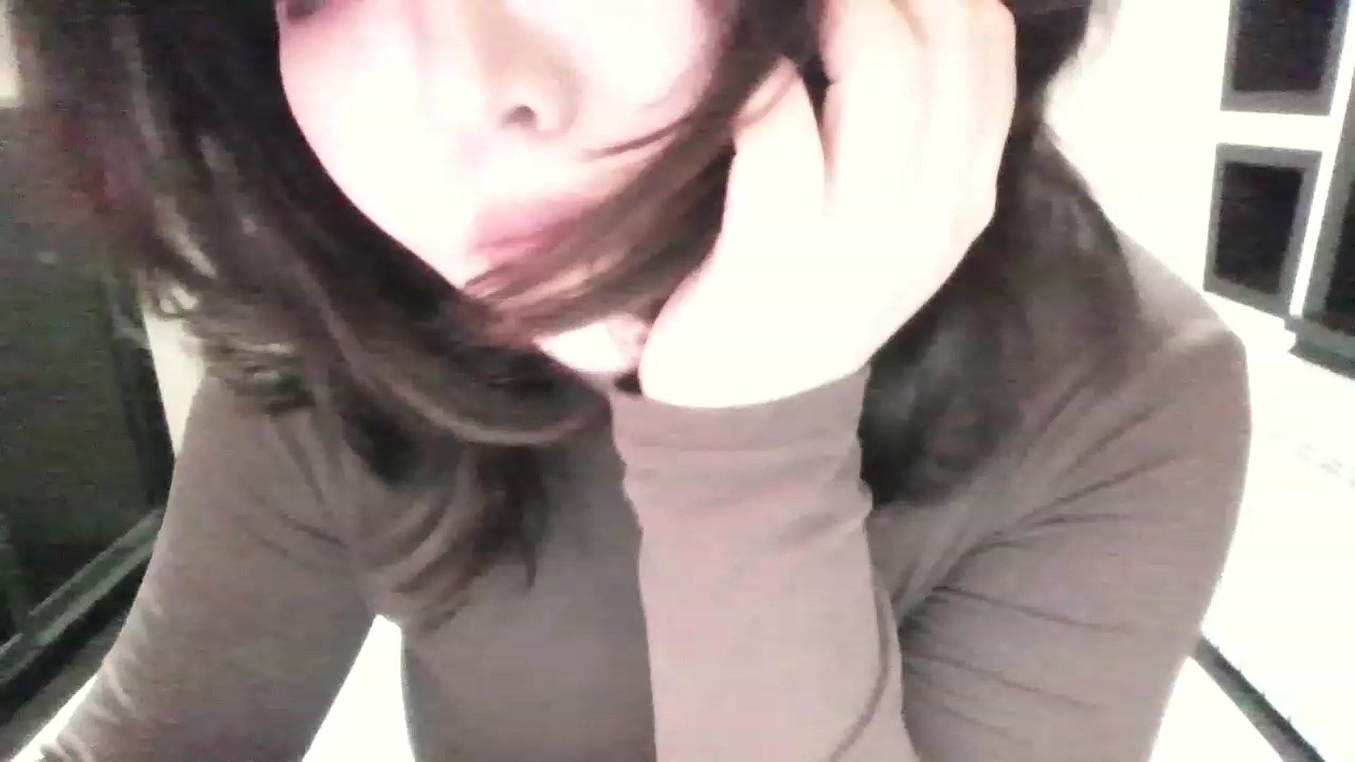 Gallery image thumbnail from MaiChubbyFace's myfreecams stream on, 07/09/2023, 17:43 image 9 of 20
