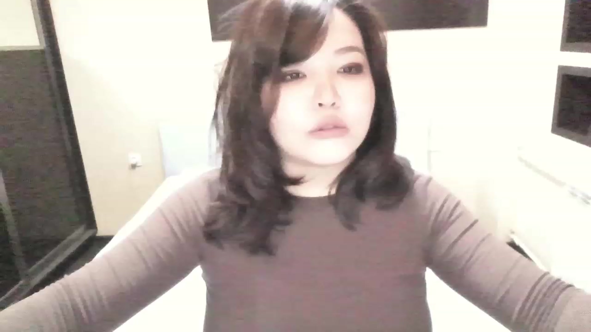 Gallery image thumbnail from MaiChubbyFace's myfreecams stream on, 07/09/2023, 17:43 image 7 of 20