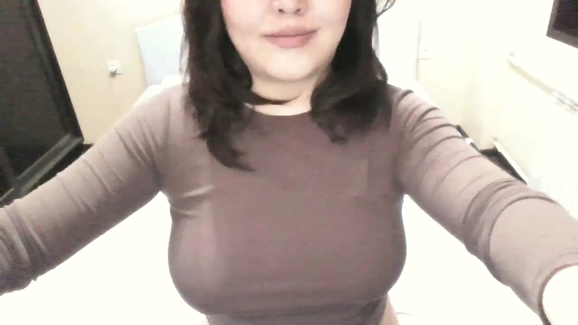 Gallery image thumbnail from MaiChubbyFace's myfreecams stream on, 07/09/2023, 19:06 image 17 of 20