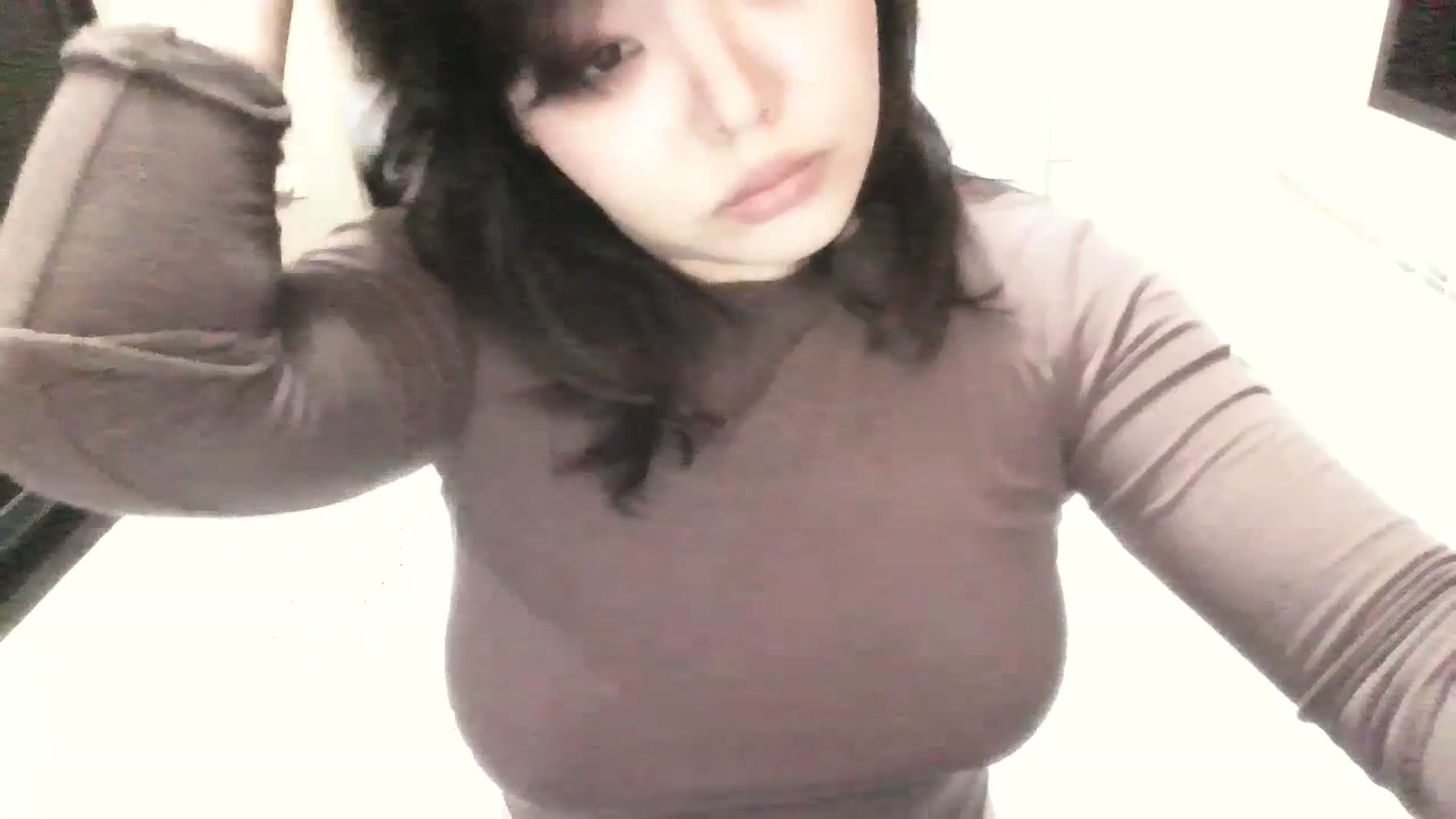 Gallery image thumbnail from MaiChubbyFace's myfreecams stream on, 07/09/2023, 19:06 image 14 of 20