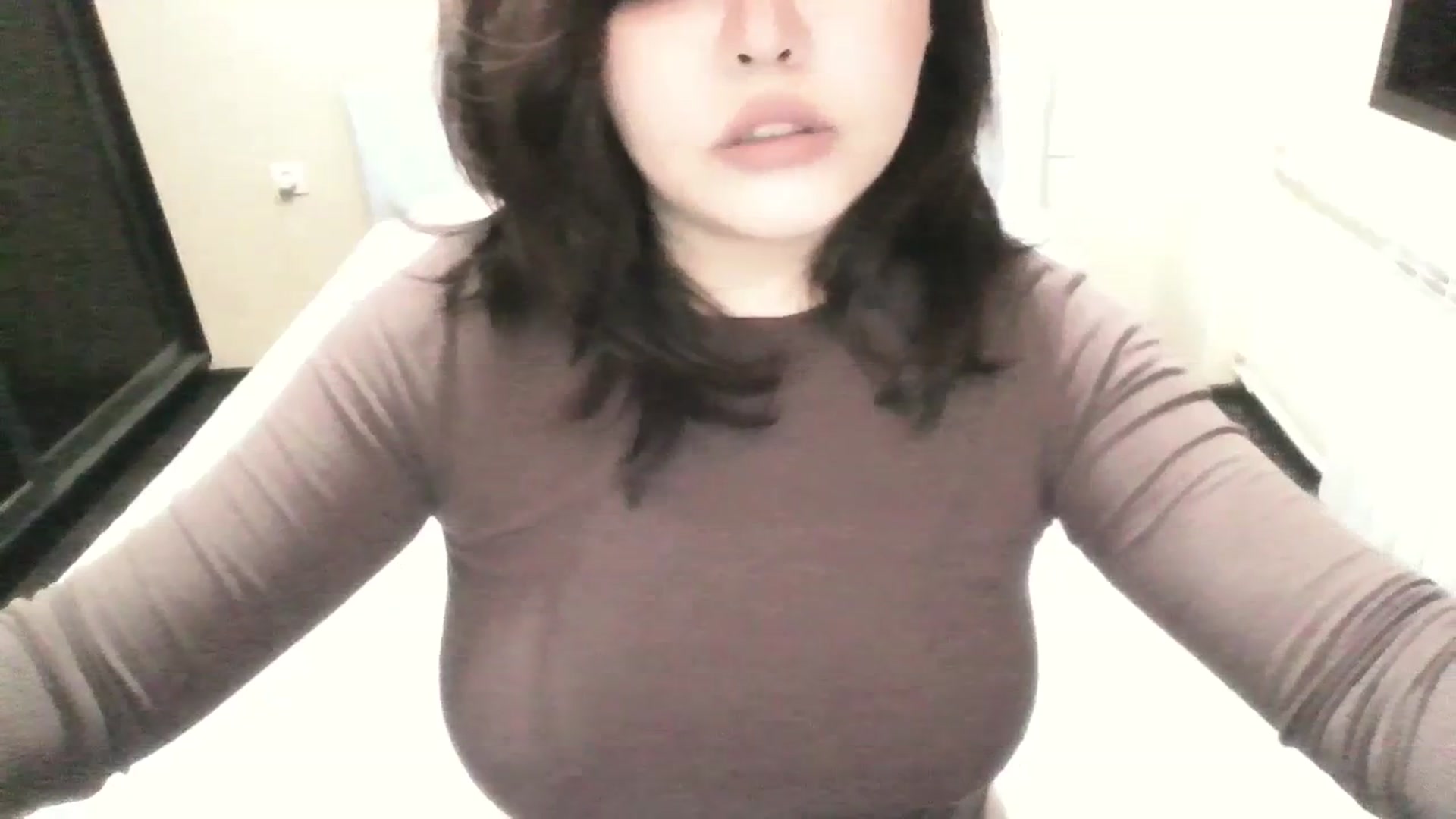 Gallery image thumbnail from MaiChubbyFace's myfreecams stream on, 07/09/2023, 19:06 image 15 of 20