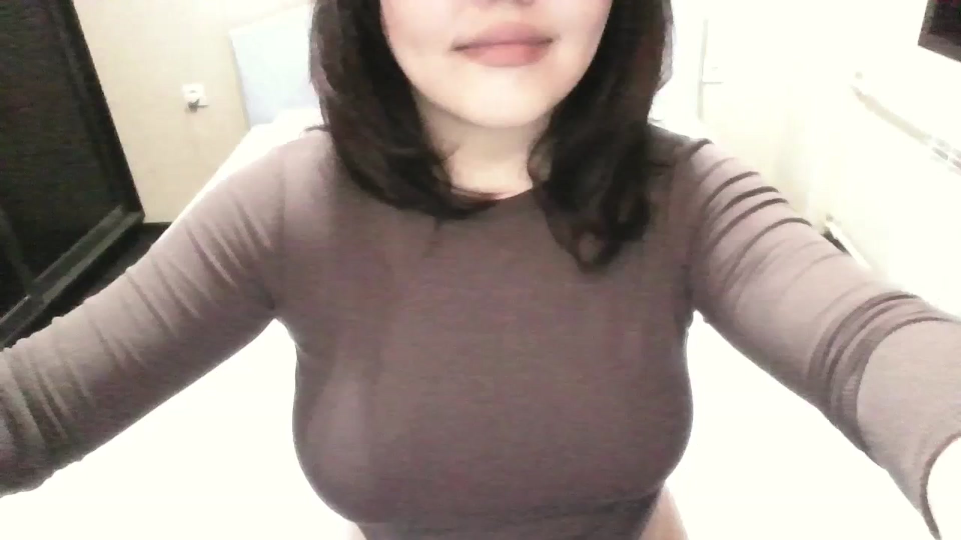 Gallery image thumbnail from MaiChubbyFace's myfreecams stream on, 07/09/2023, 19:06 image 7 of 20