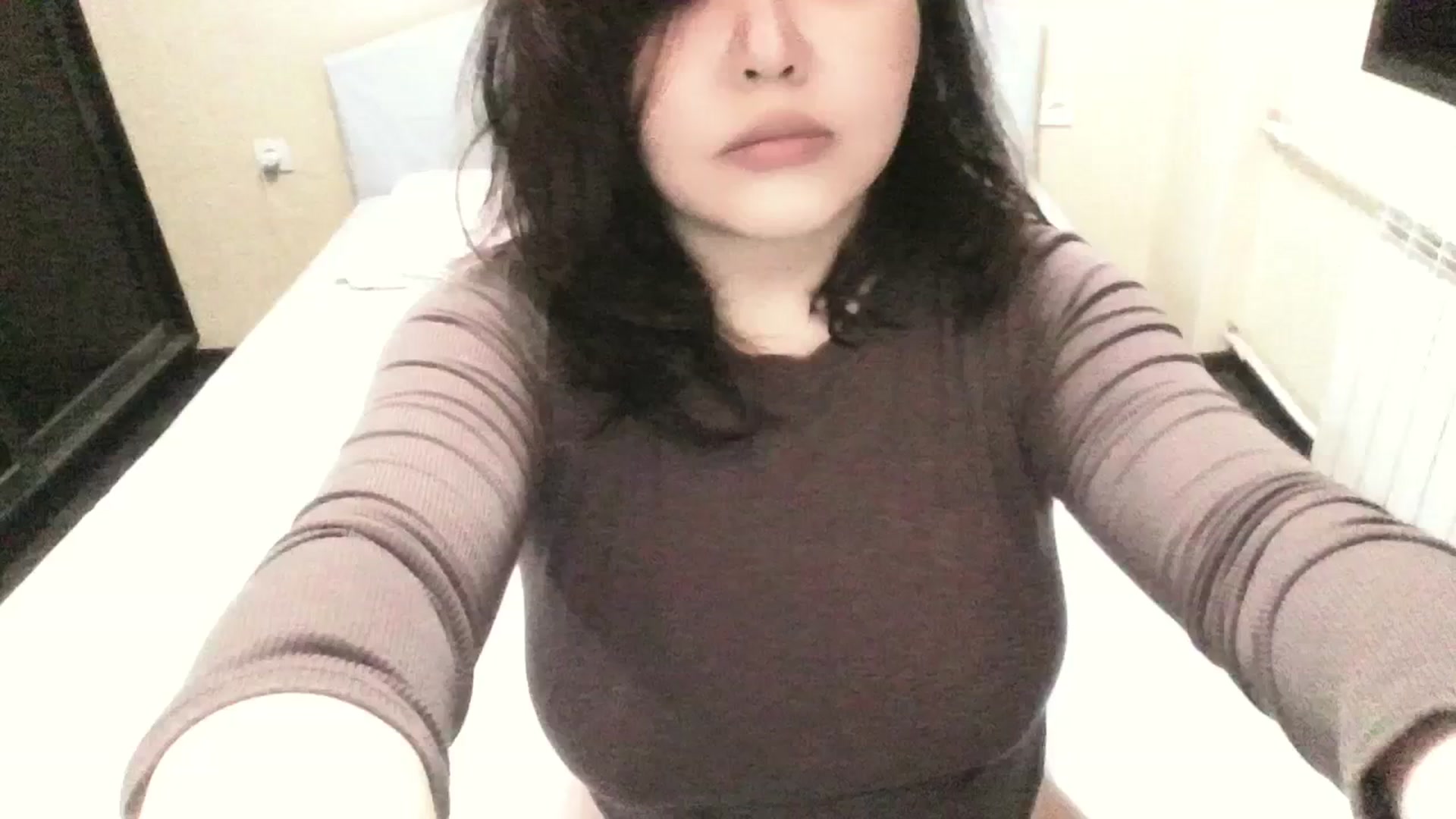 Gallery image thumbnail from MaiChubbyFace's myfreecams stream on, 07/09/2023, 19:31 image 3 of 20