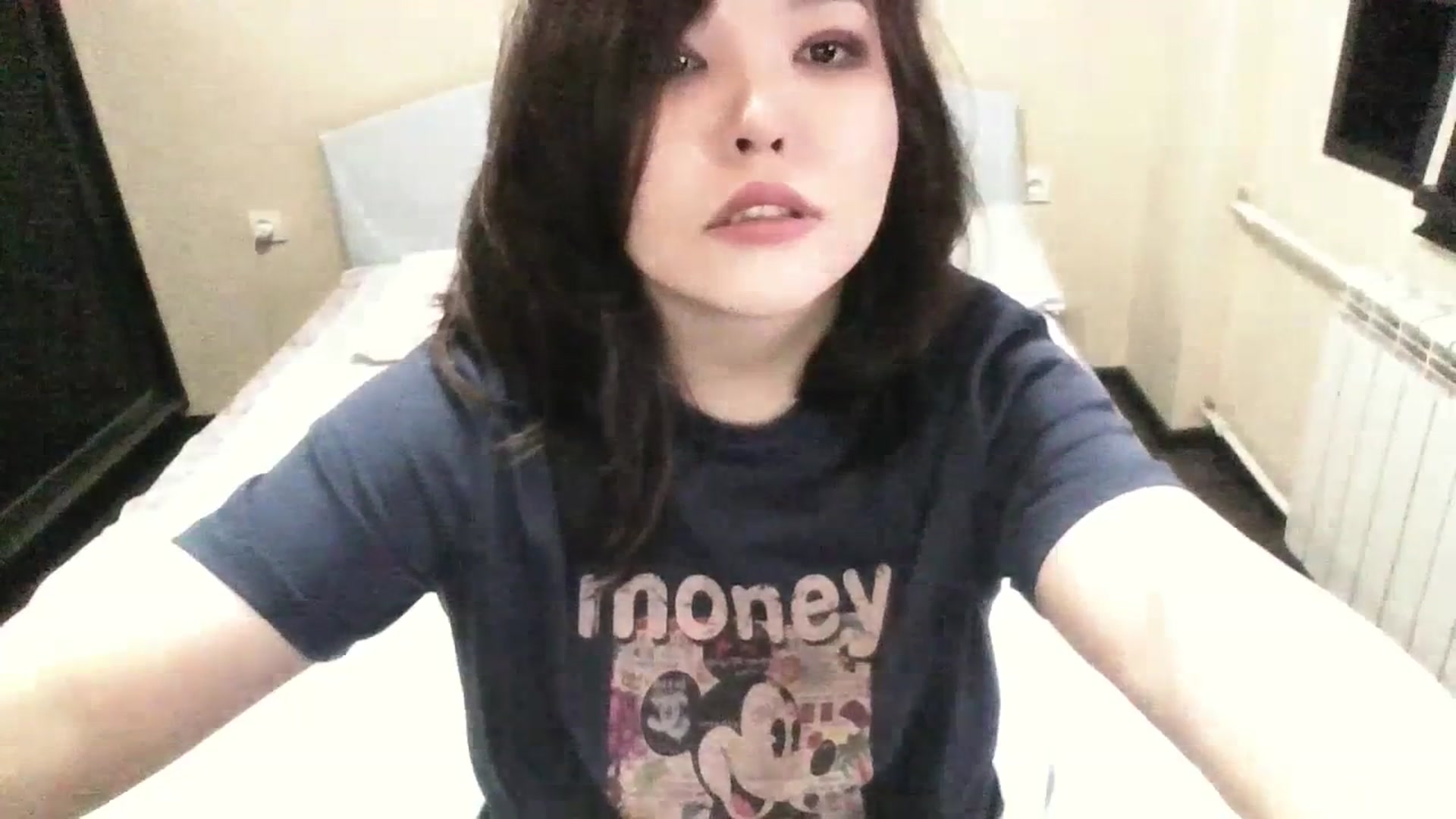 Gallery image thumbnail from MaiChubbyFace's myfreecams stream on, 07/20/2023, 13:19 image 17 of 20