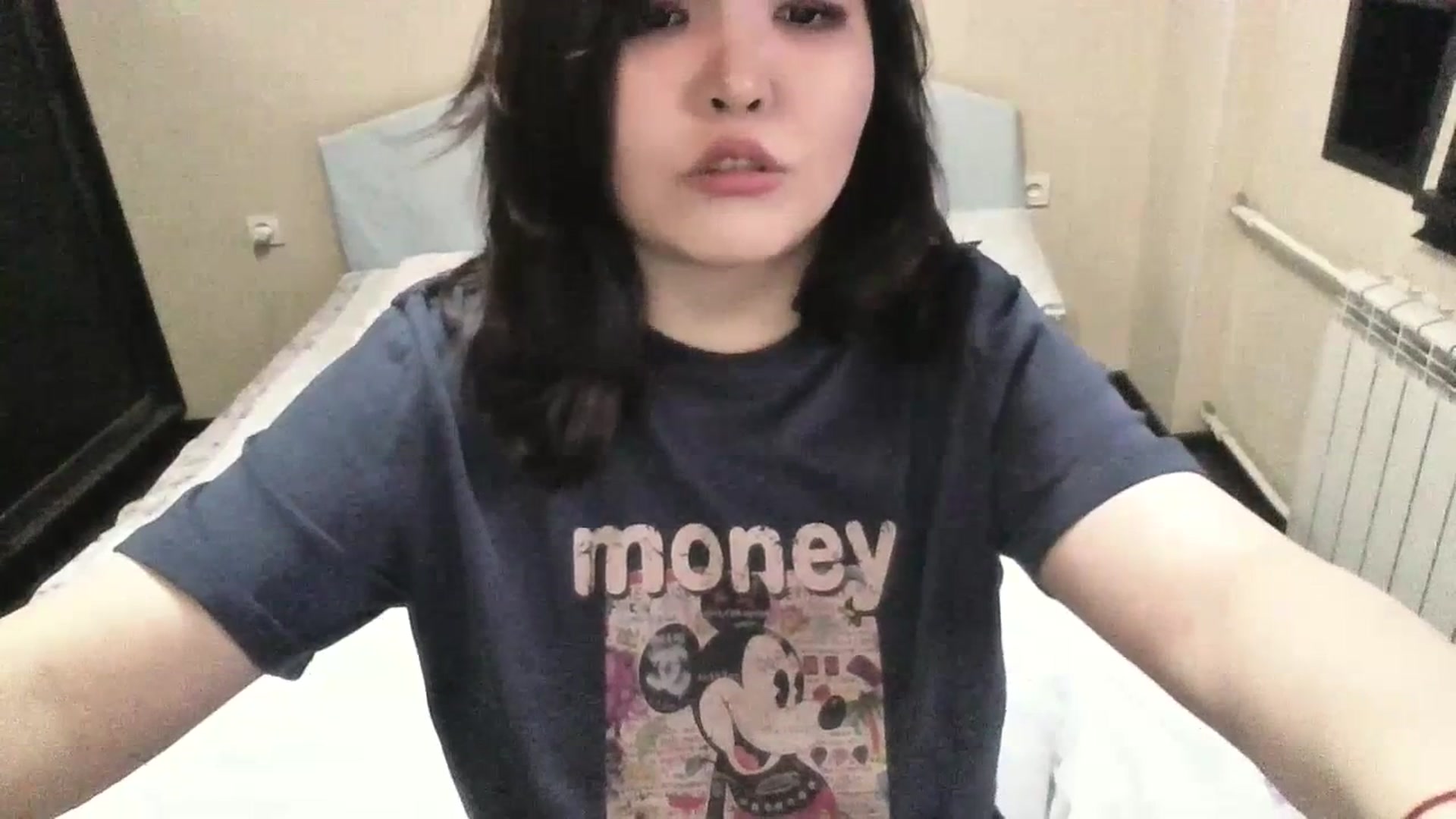 Gallery image thumbnail from MaiChubbyFace's myfreecams stream on, 07/20/2023, 13:19 image 14 of 20