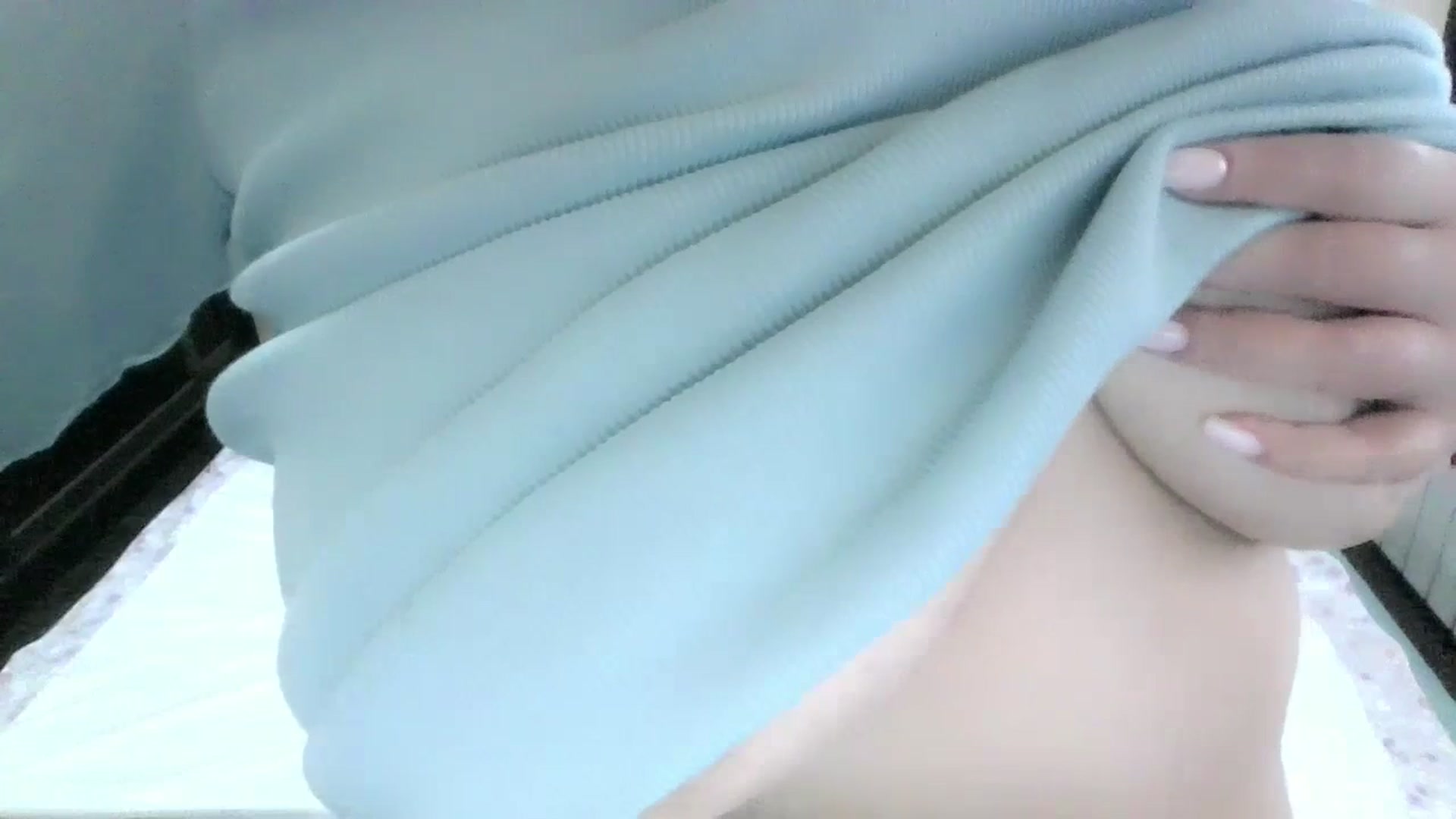 Gallery image thumbnail from MaiChubbyFace's myfreecams stream on, 07/21/2023, 06:34 image 3 of 20