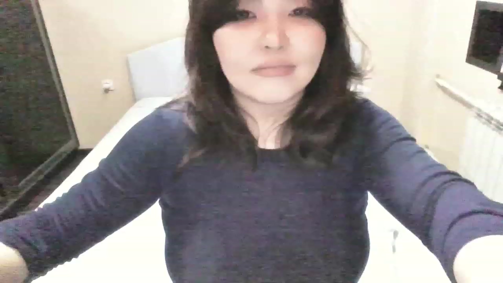 Gallery image thumbnail from MaiChubbyFace's myfreecams stream on, 07/23/2023, 19:24 image 11 of 20