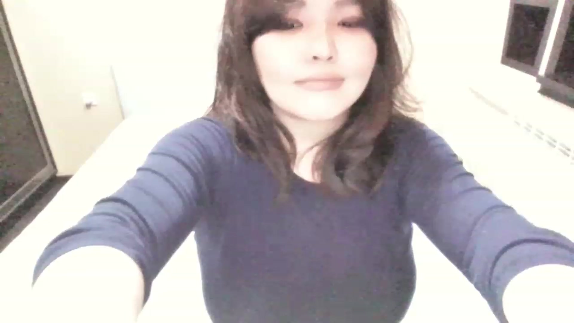 Gallery image thumbnail from MaiChubbyFace's myfreecams stream on, 07/23/2023, 19:24 image 9 of 20