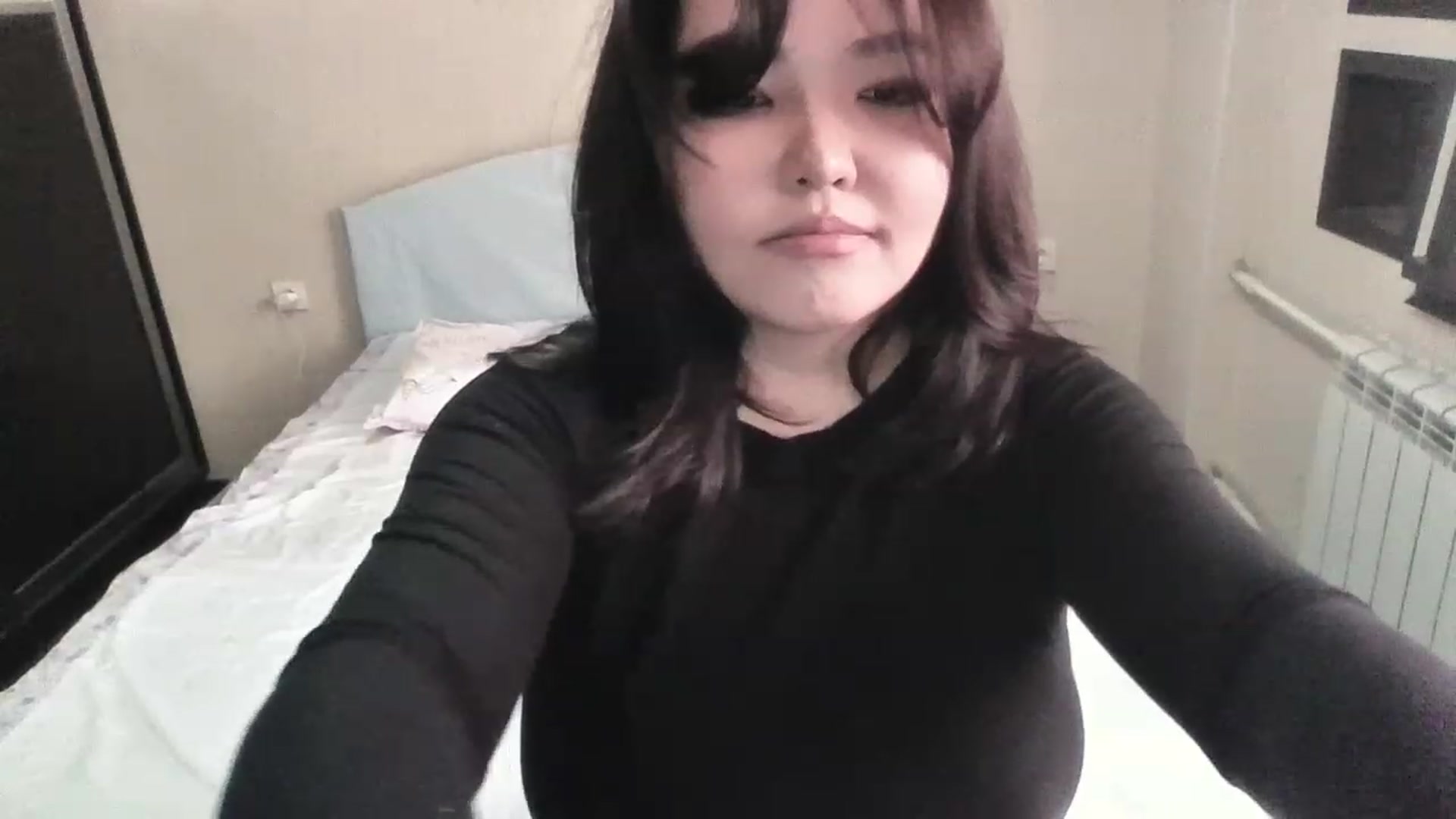 Gallery image thumbnail from MaiChubbyFace's myfreecams stream on, 08/16/2023, 04:08 image 8 of 20
