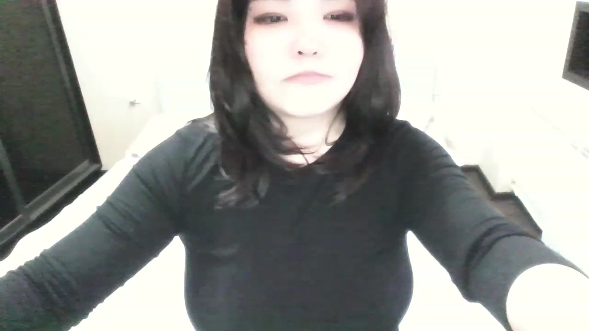 Gallery image thumbnail from MaiChubbyFace's myfreecams stream on, 08/16/2023, 08:40 image 14 of 20