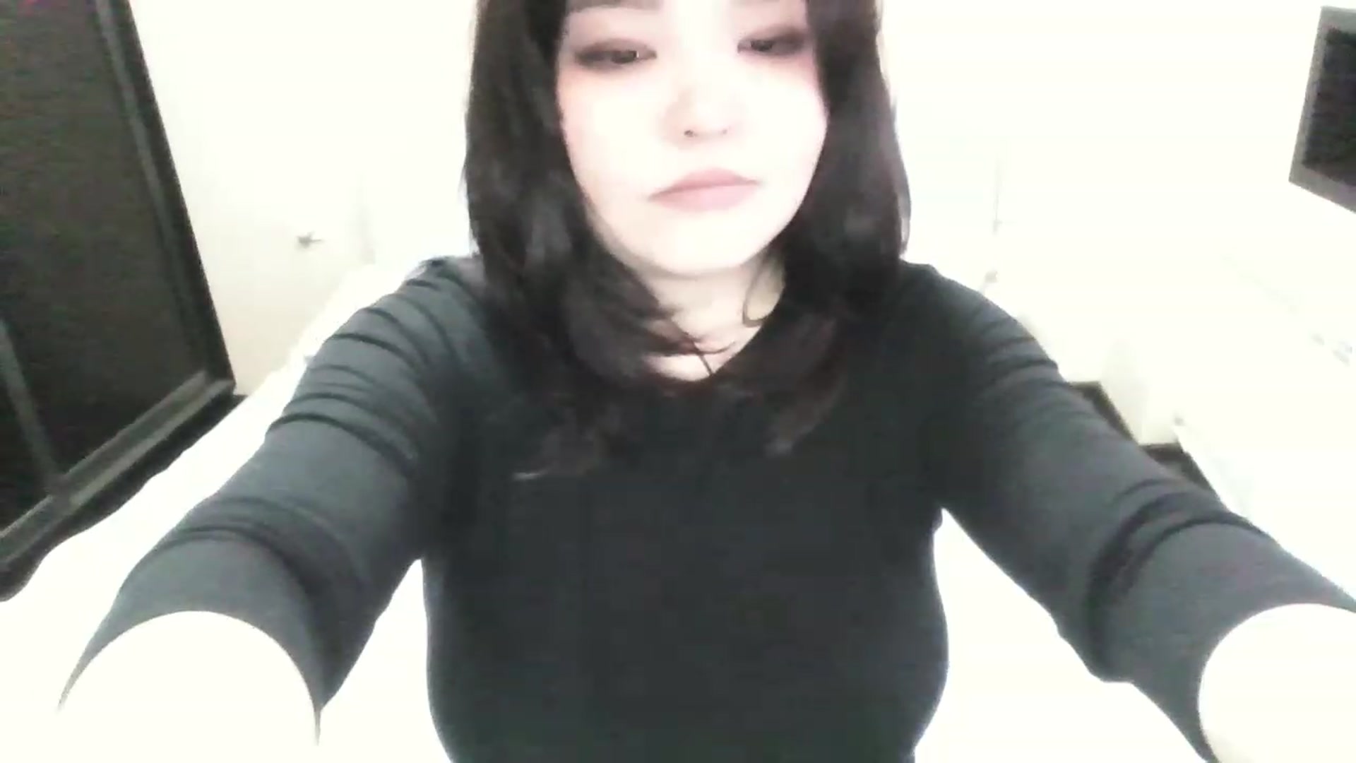 Gallery image thumbnail from MaiChubbyFace's myfreecams stream on, 08/16/2023, 08:40 image 10 of 20