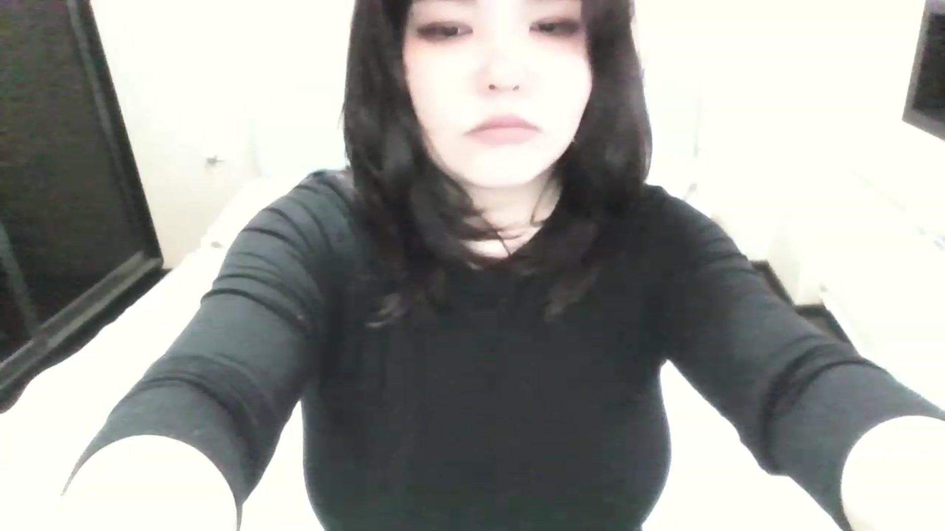 Gallery image thumbnail from MaiChubbyFace's myfreecams stream on, 08/16/2023, 08:40 image 11 of 20
