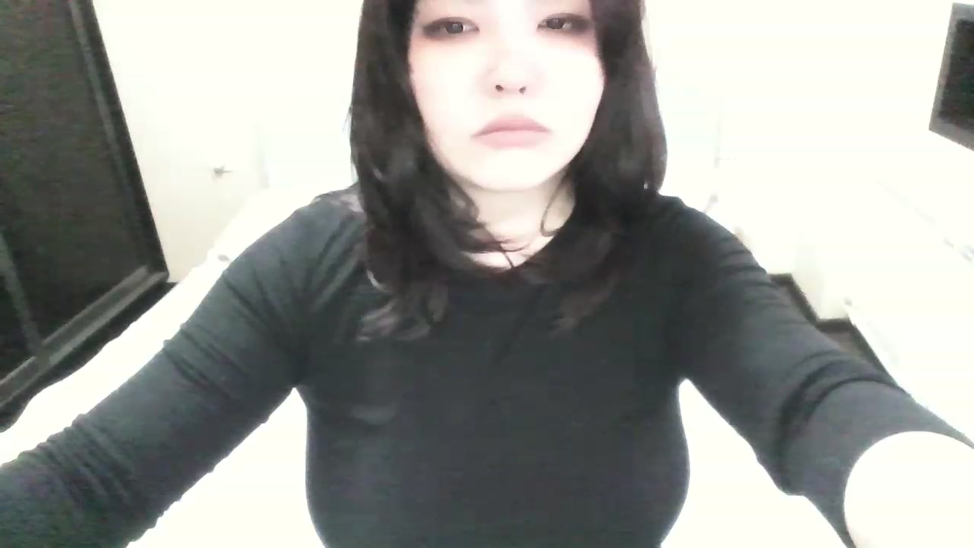 Gallery image thumbnail from MaiChubbyFace's myfreecams stream on, 08/16/2023, 08:40 image 13 of 20