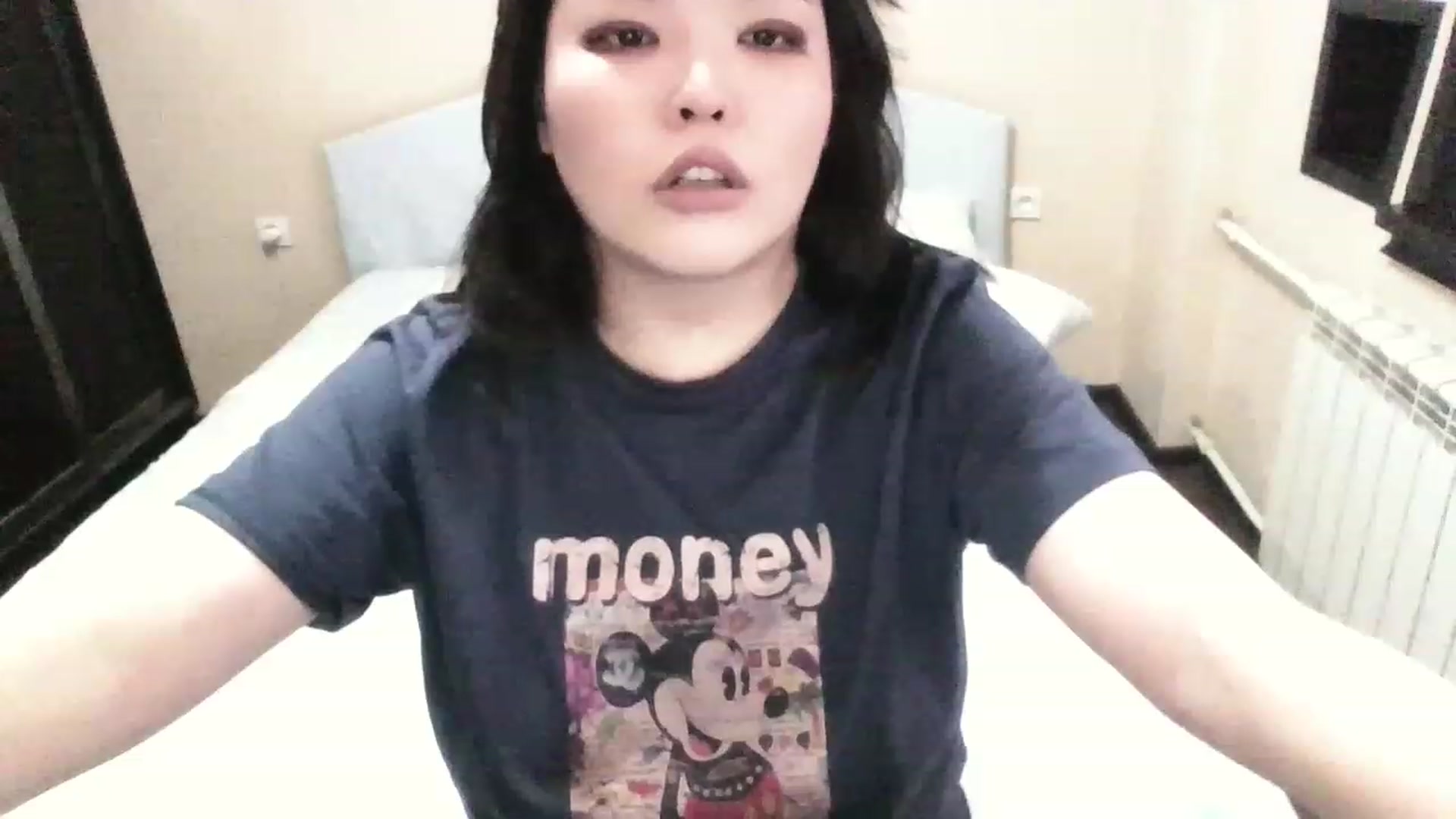 Gallery image thumbnail from MaiChubbyFace's myfreecams stream on, 08/21/2023, 07:25 image 17 of 20