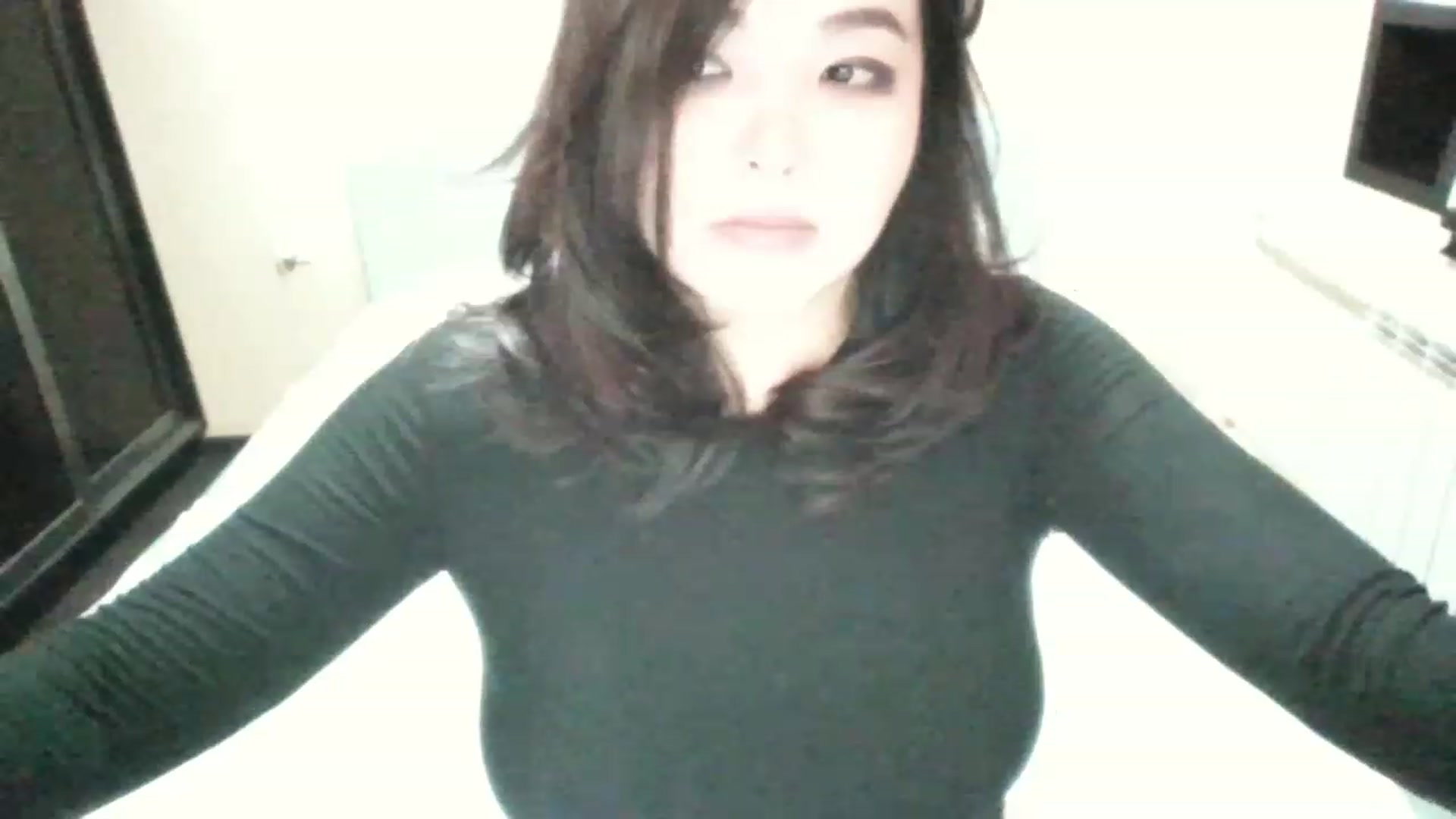 Gallery image thumbnail from MaiChubbyFace's myfreecams stream on, 08/27/2023, 13:17 image 5 of 20