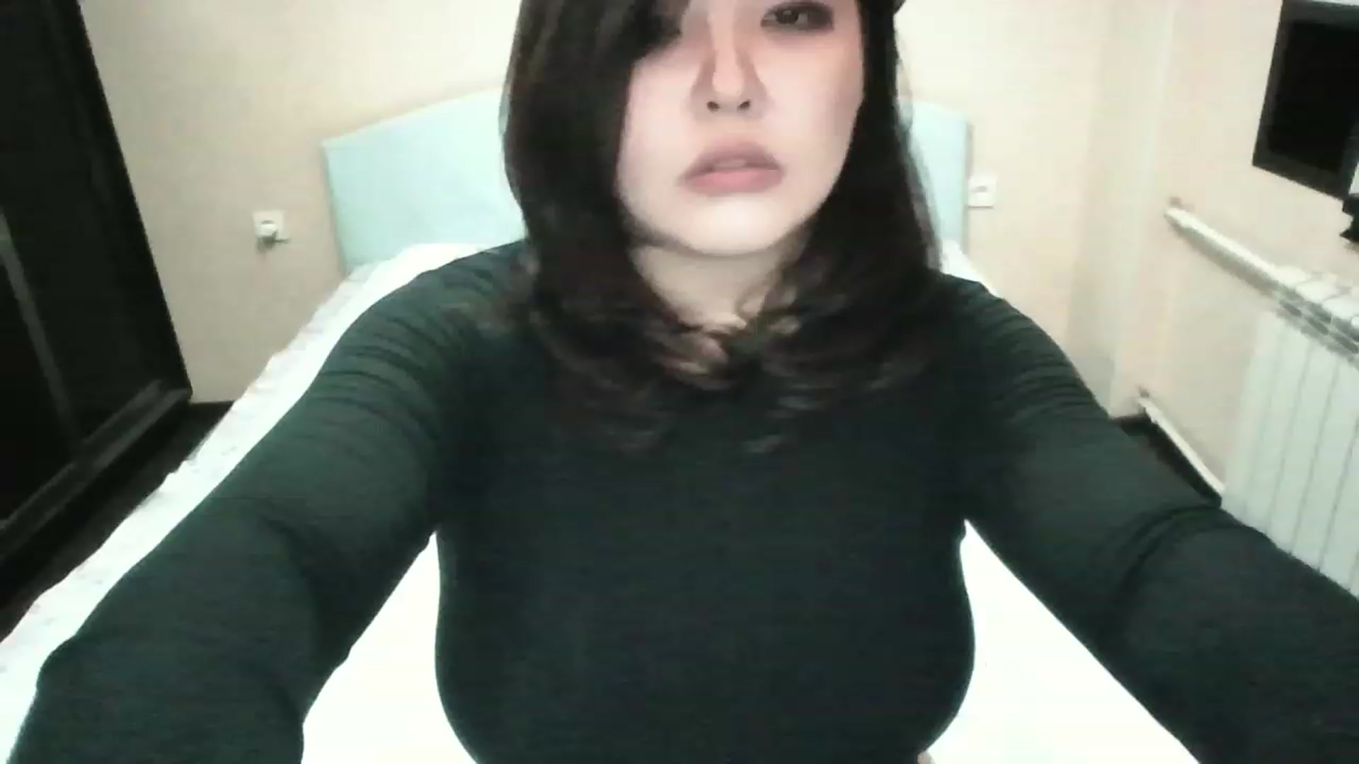 Gallery image thumbnail from MaiChubbyFace's myfreecams stream on, 08/27/2023, 14:15 image 4 of 20