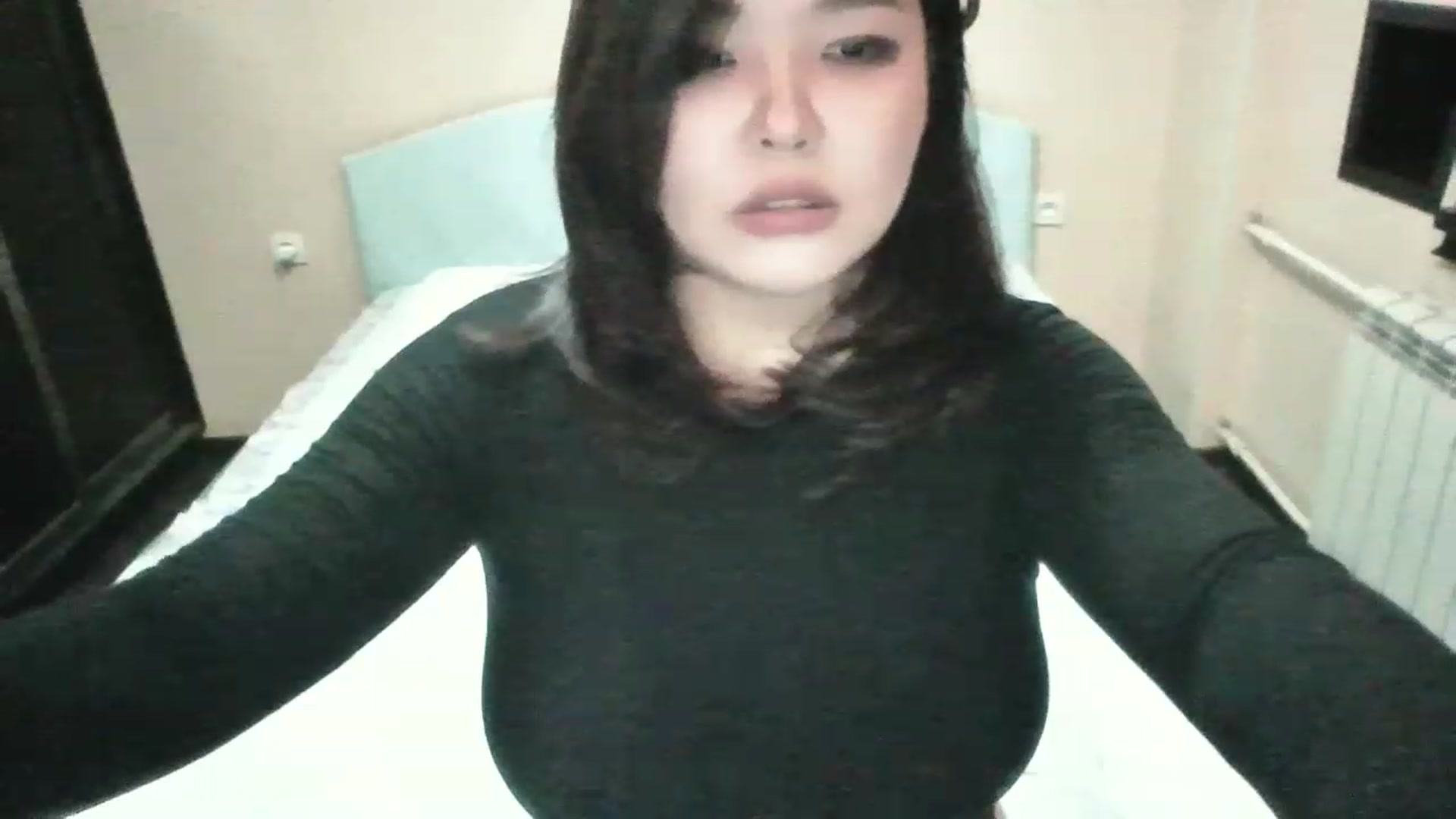 Gallery image thumbnail from MaiChubbyFace's myfreecams stream on, 08/27/2023, 14:15 image 8 of 20
