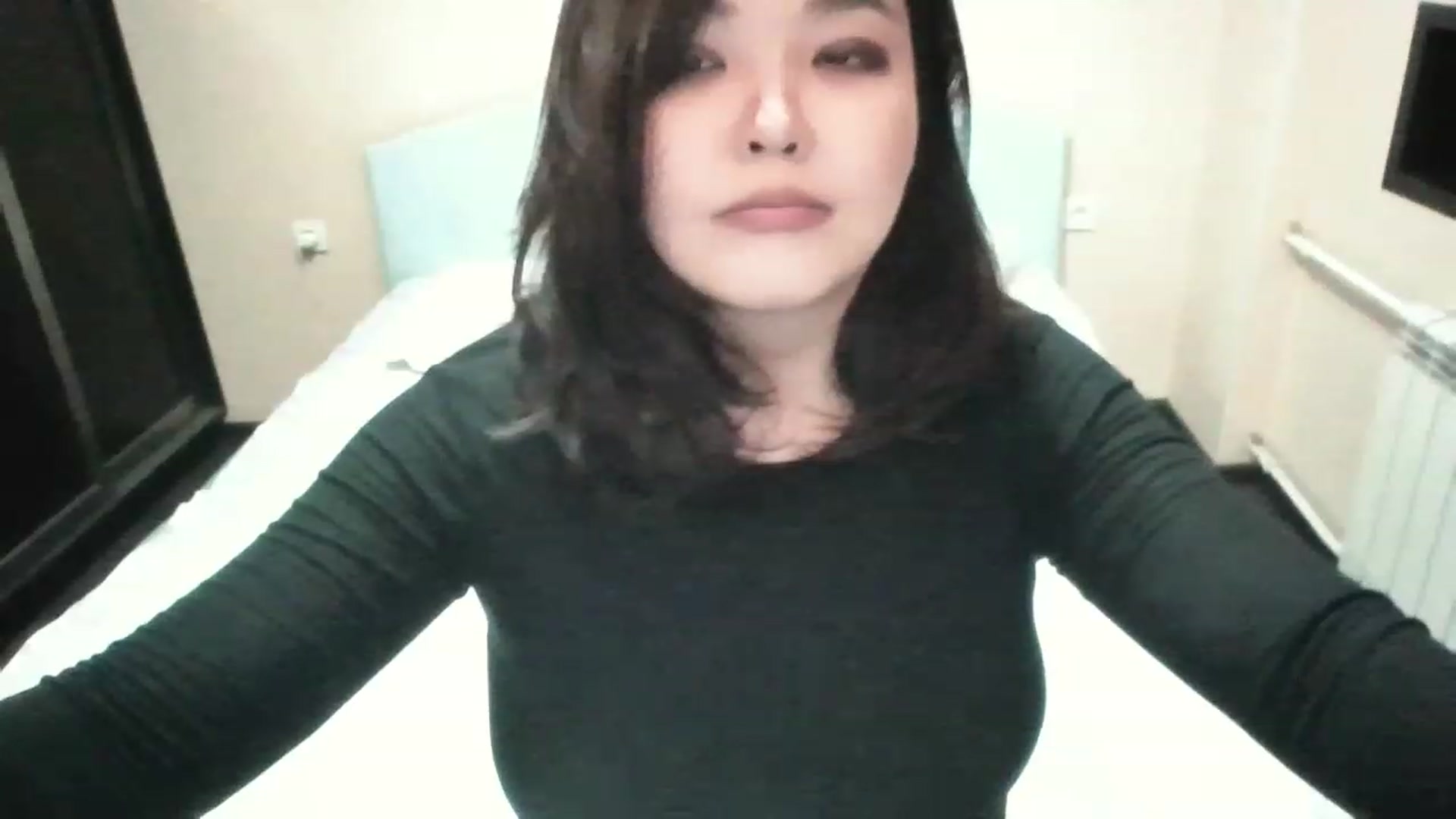 Gallery image thumbnail from MaiChubbyFace's myfreecams stream on, 08/27/2023, 14:27 image 2 of 20