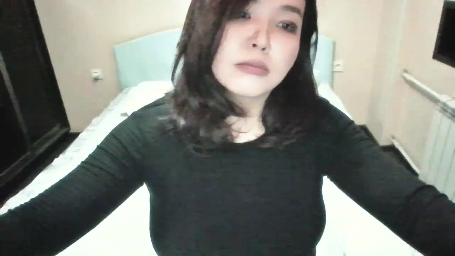 Gallery image thumbnail from MaiChubbyFace's myfreecams stream on, 08/27/2023, 14:27 image 4 of 20