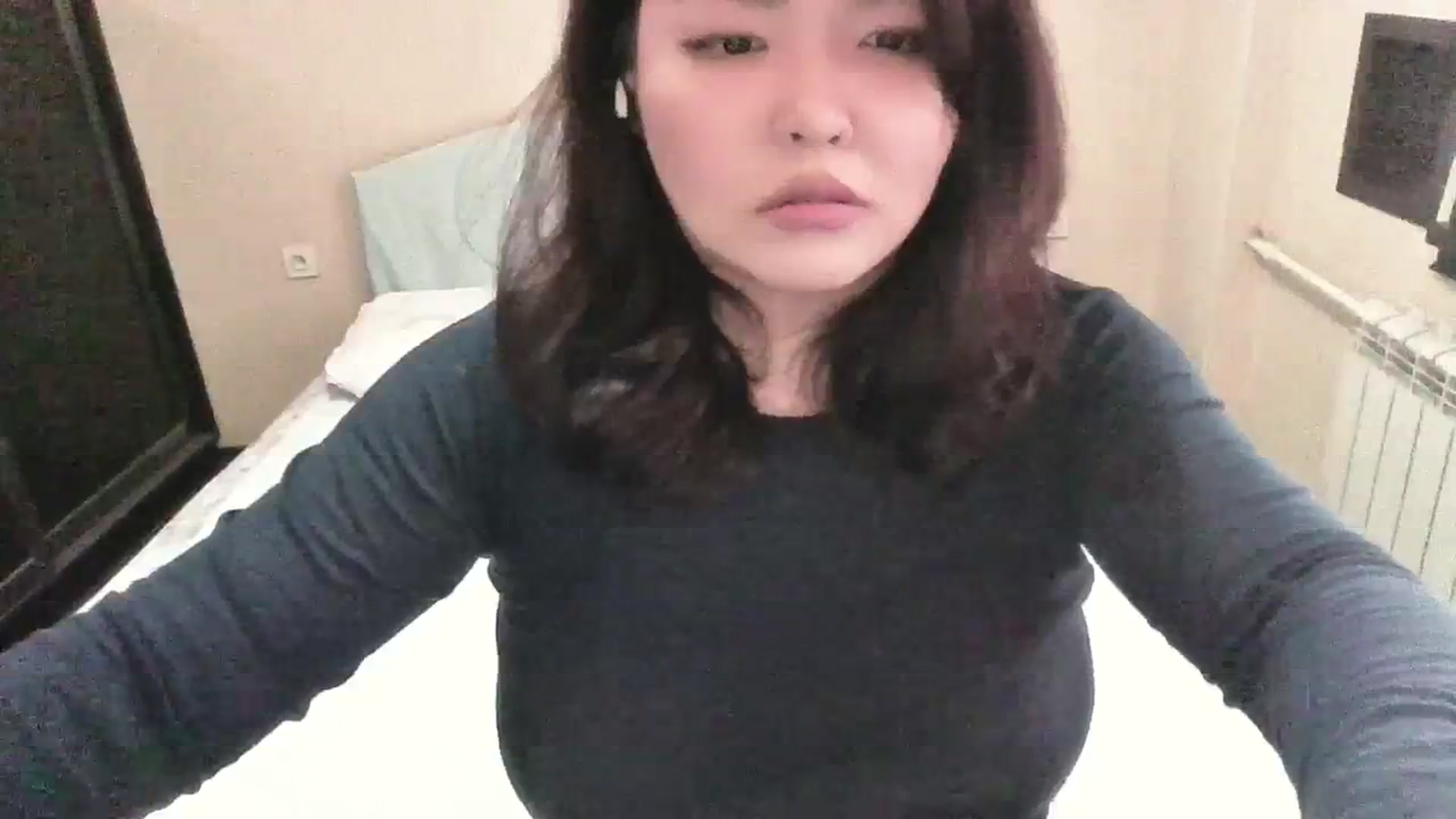 Gallery image thumbnail from MaiChubbyFace's myfreecams stream on, 09/02/2023, 05:59 image 3 of 20