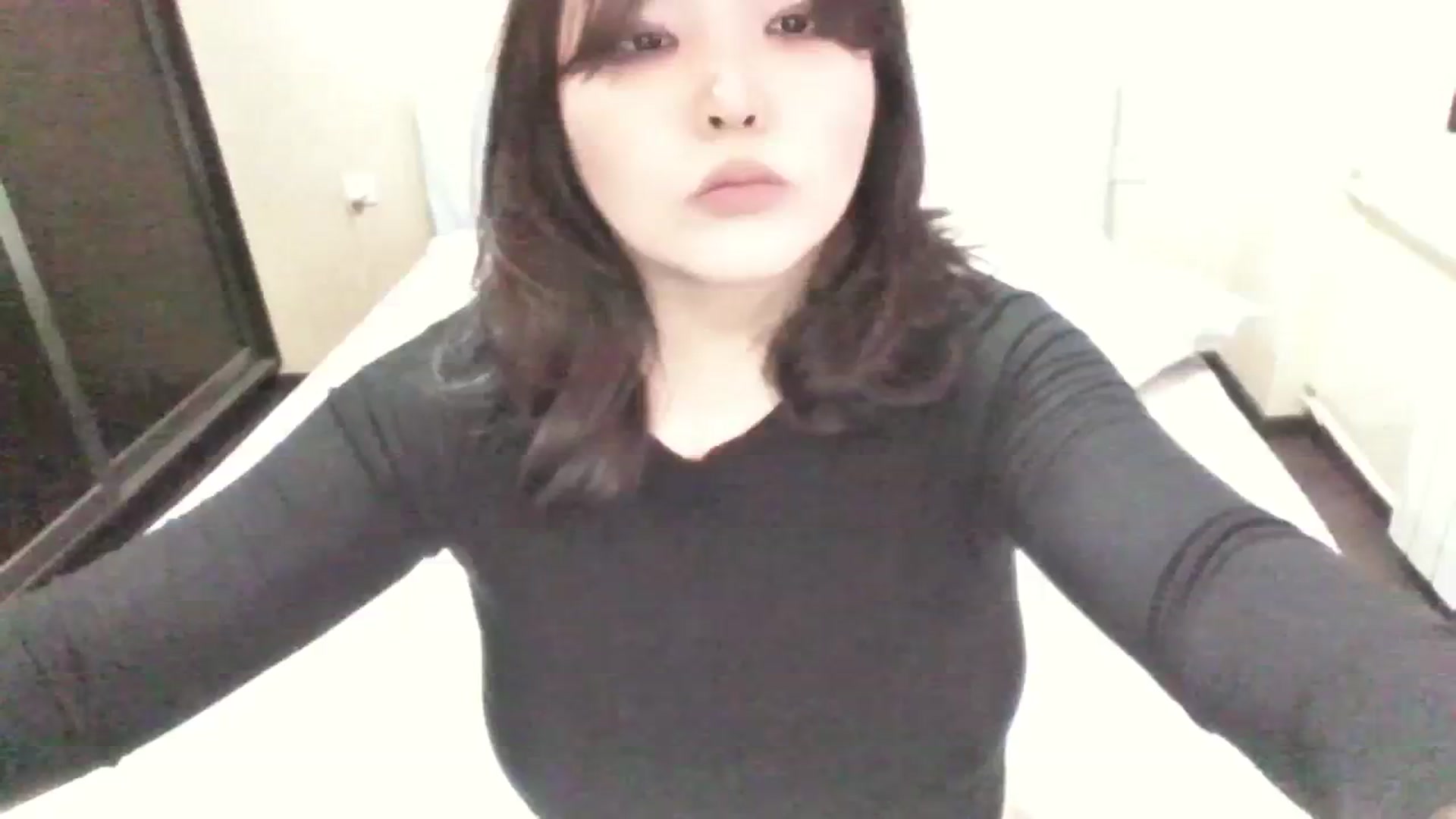 Gallery image thumbnail from MaiChubbyFace's myfreecams stream on, 09/03/2023, 11:46 image 18 of 20