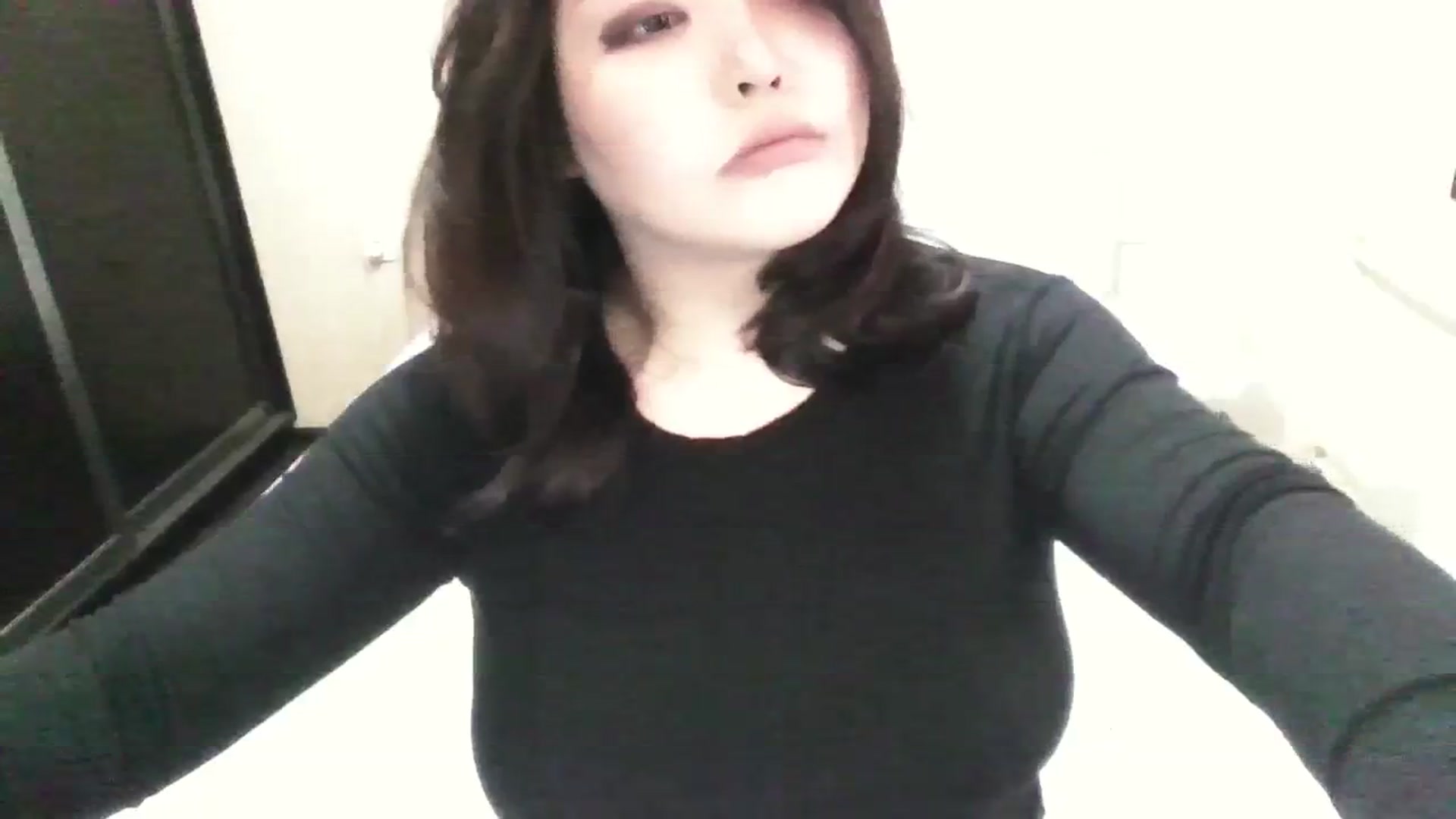 Gallery image thumbnail from MaiChubbyFace's myfreecams stream on, 09/03/2023, 11:46 image 4 of 20