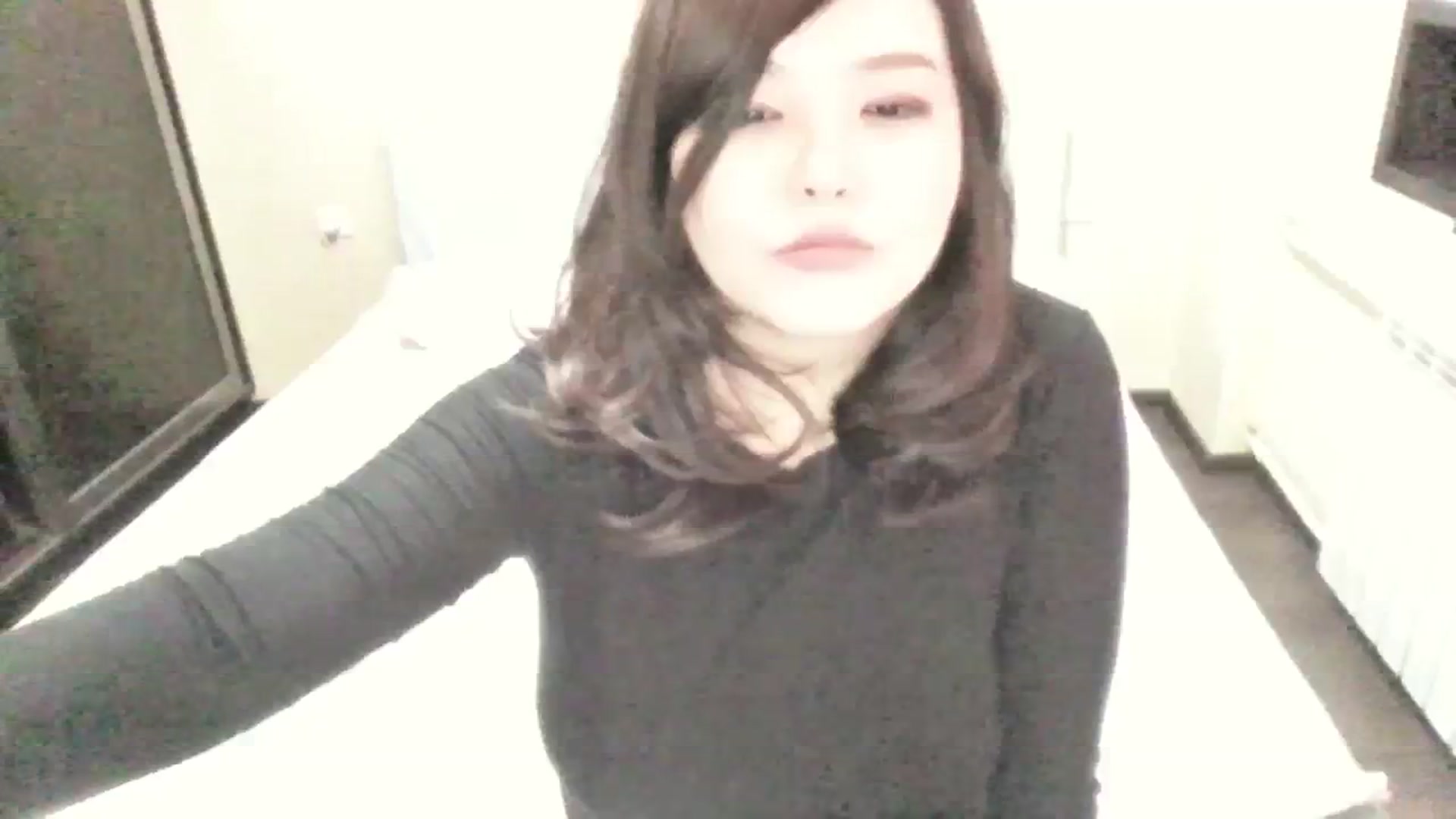 Gallery image thumbnail from MaiChubbyFace's myfreecams stream on, 09/04/2023, 04:24 image 10 of 20