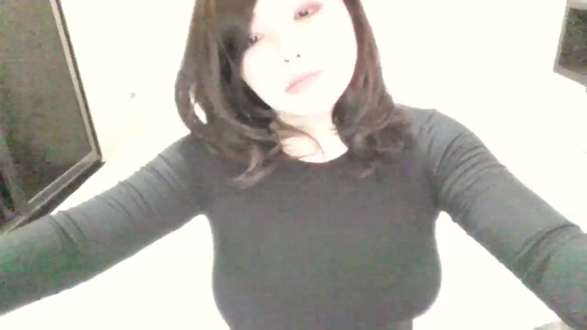 Gallery image thumbnail from MaiChubbyFace's myfreecams stream on, 09/04/2023, 04:24 image 9 of 20