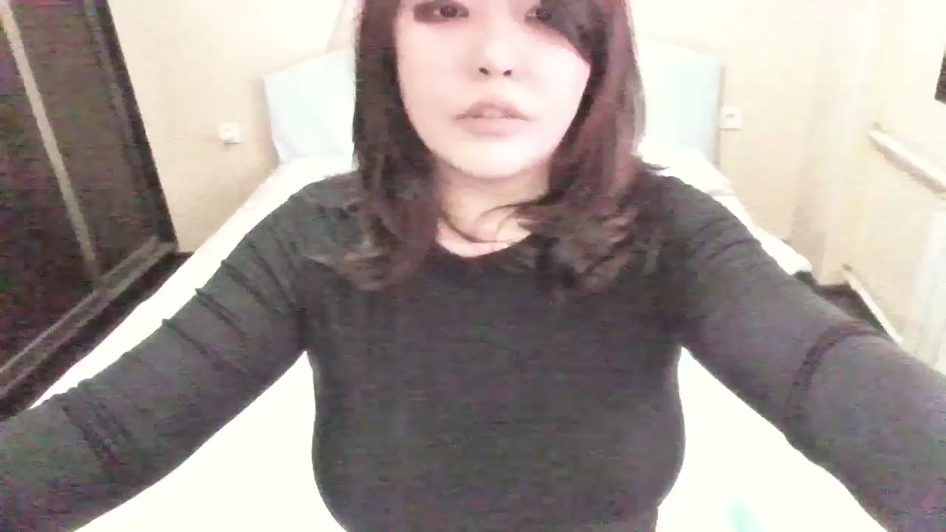 Gallery image thumbnail from MaiChubbyFace's myfreecams stream on, 09/11/2023, 06:04 image 3 of 20
