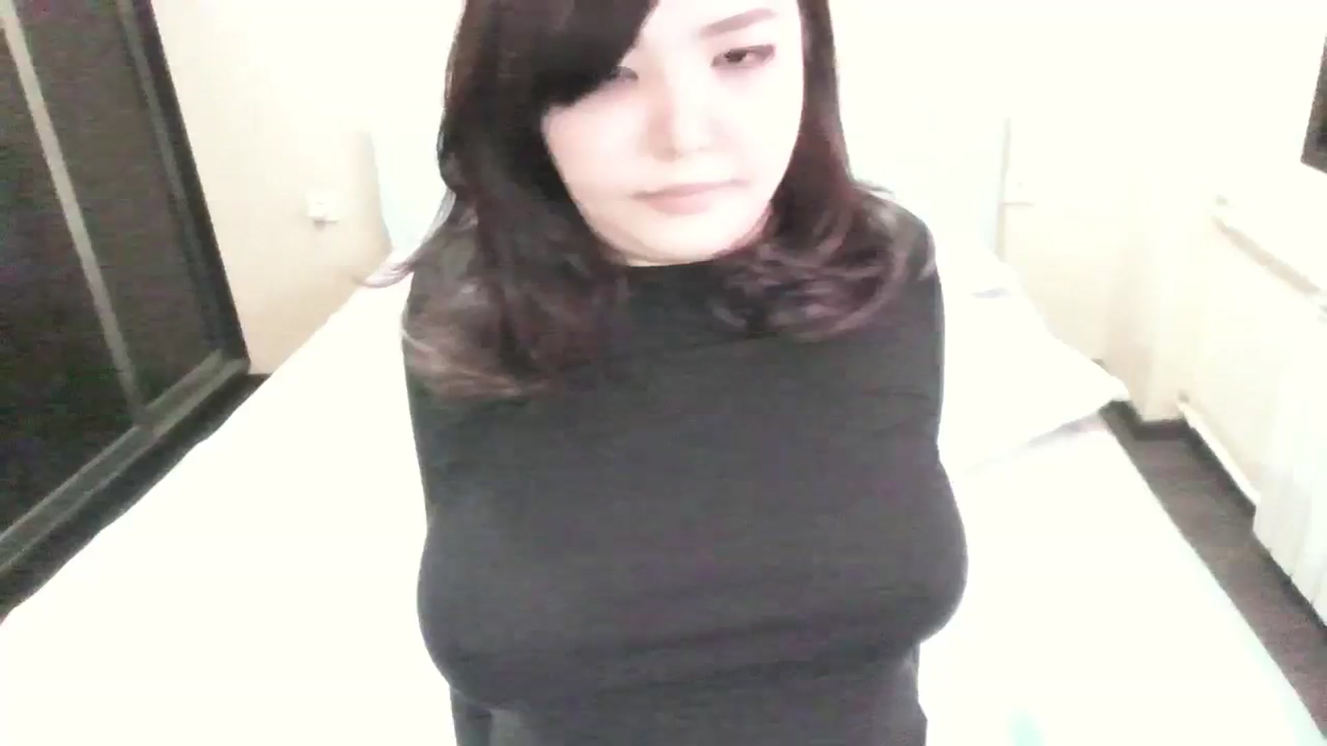 Gallery image thumbnail from MaiChubbyFace's myfreecams stream on, 09/11/2023, 06:35 image 9 of 20