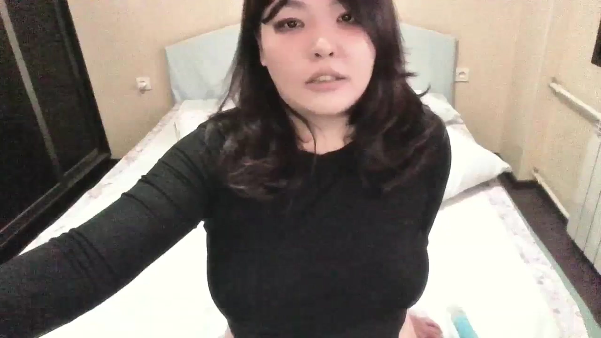 Gallery image thumbnail from MaiChubbyFace's myfreecams stream on, 09/11/2023, 06:35 image 17 of 20