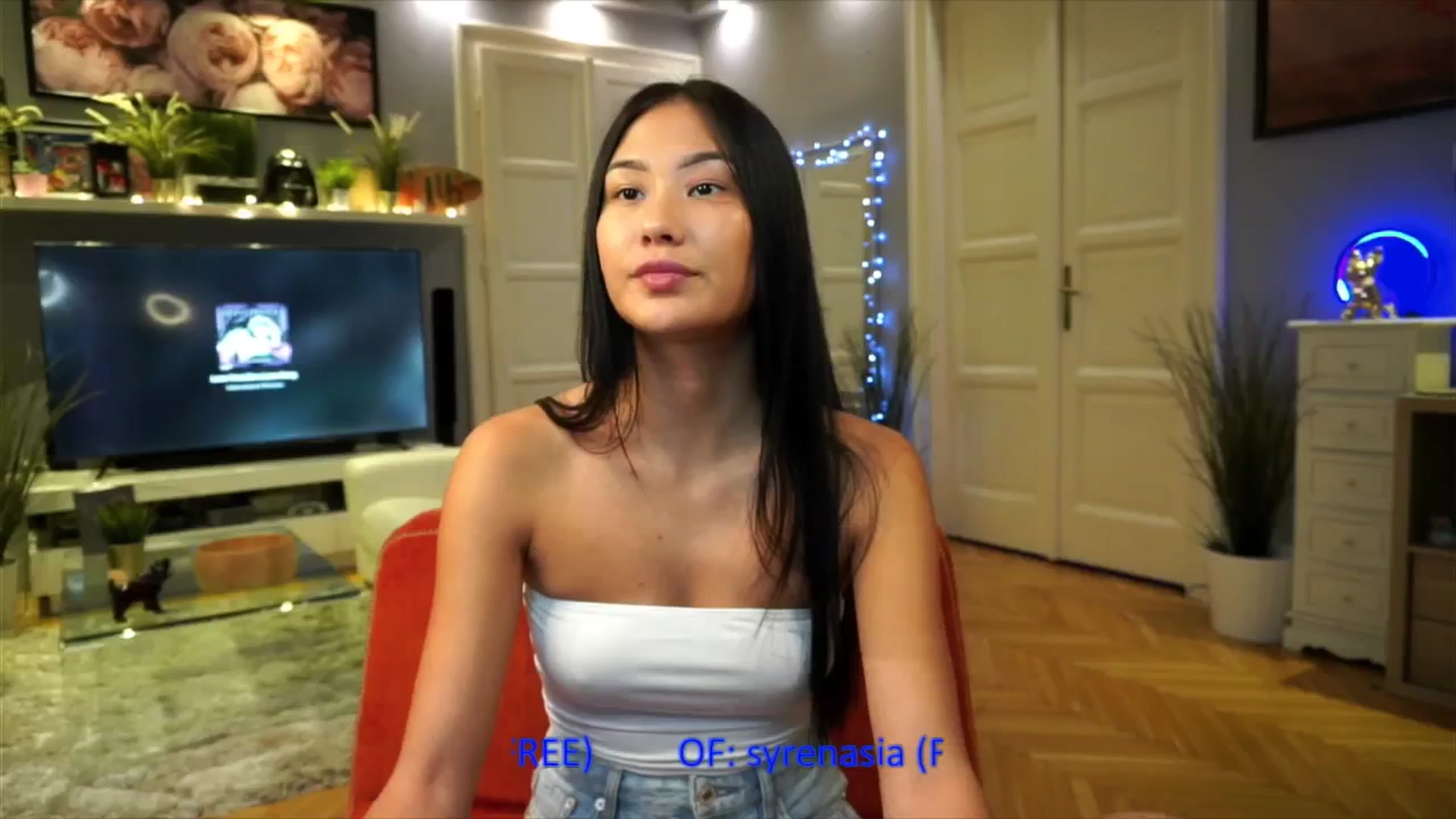 Gallery image thumbnail from MaiStream's myfreecams stream on, 08/04/2025, 10:40 image 8 of 20