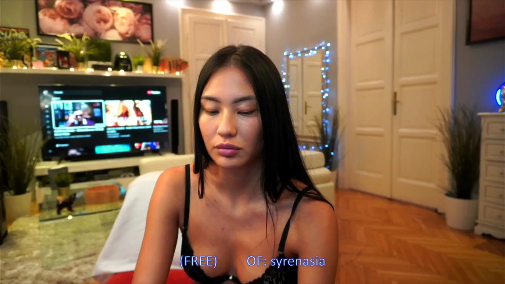 Gallery image thumbnail from MaiStream's myfreecams stream on, 08/05/2025, 15:56 image 16 of 20