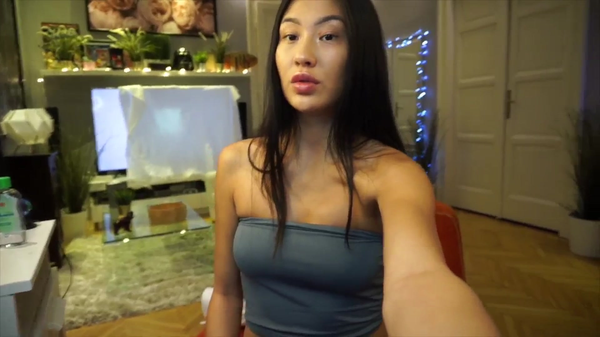 Gallery image thumbnail from MaiStream's myfreecams stream on, 08/06/2025, 10:39 image 20 of 20