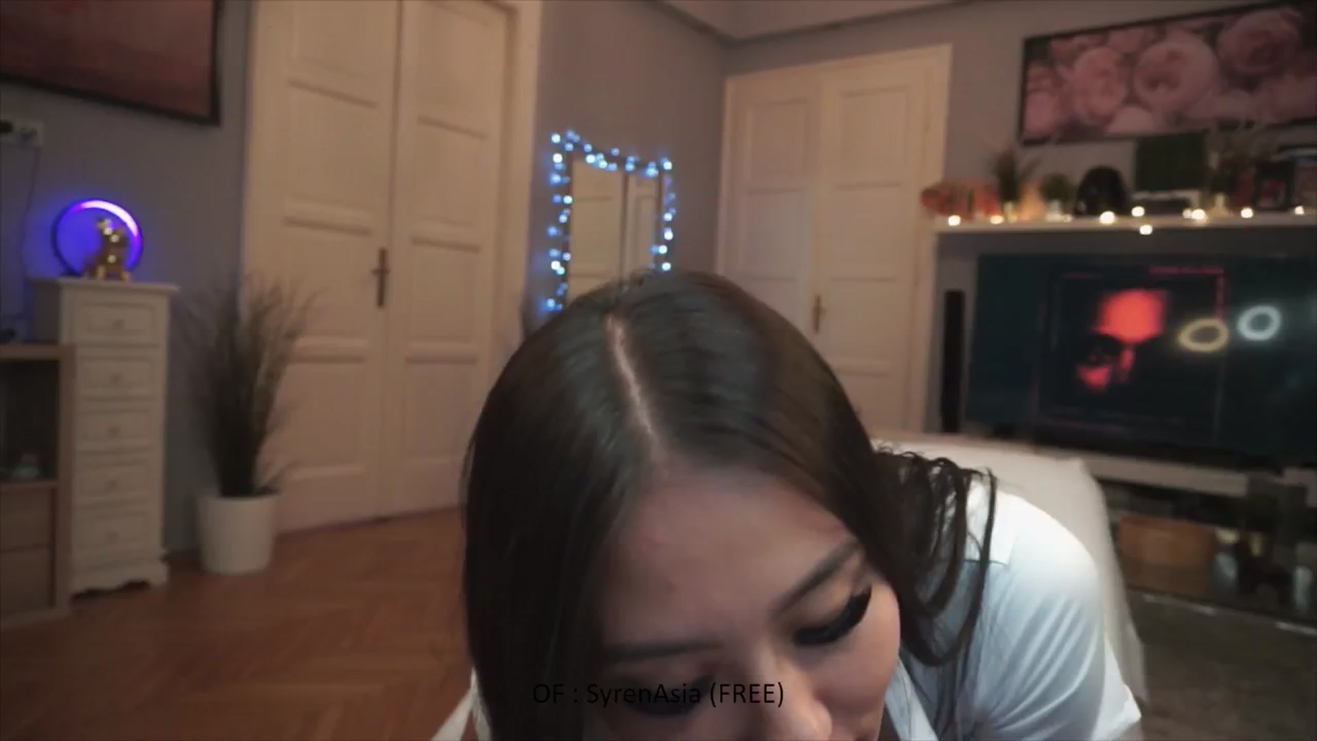 Gallery image thumbnail from MaiStream's myfreecams stream on, 08/13/2025, 17:44 image 13 of 20