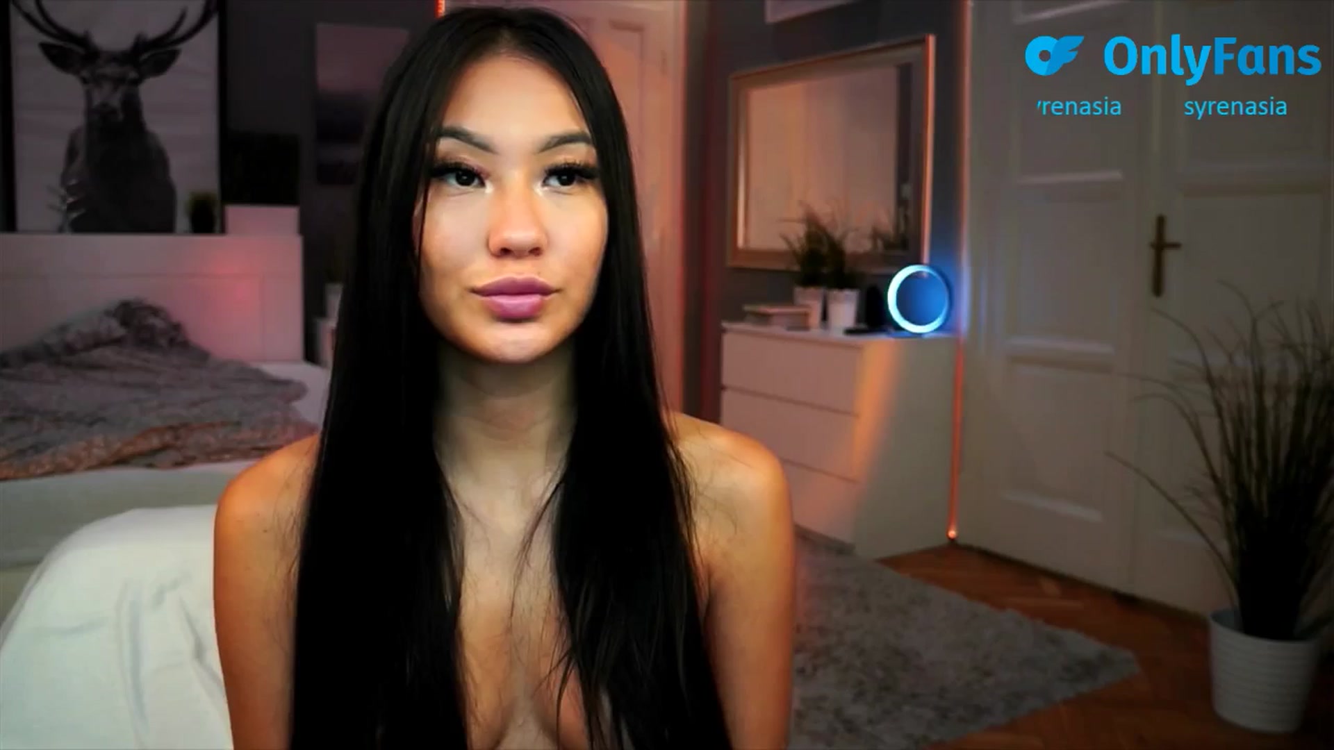 Gallery image thumbnail from MaiStream's myfreecams stream on, 08/29/2025, 14:27 image 14 of 20