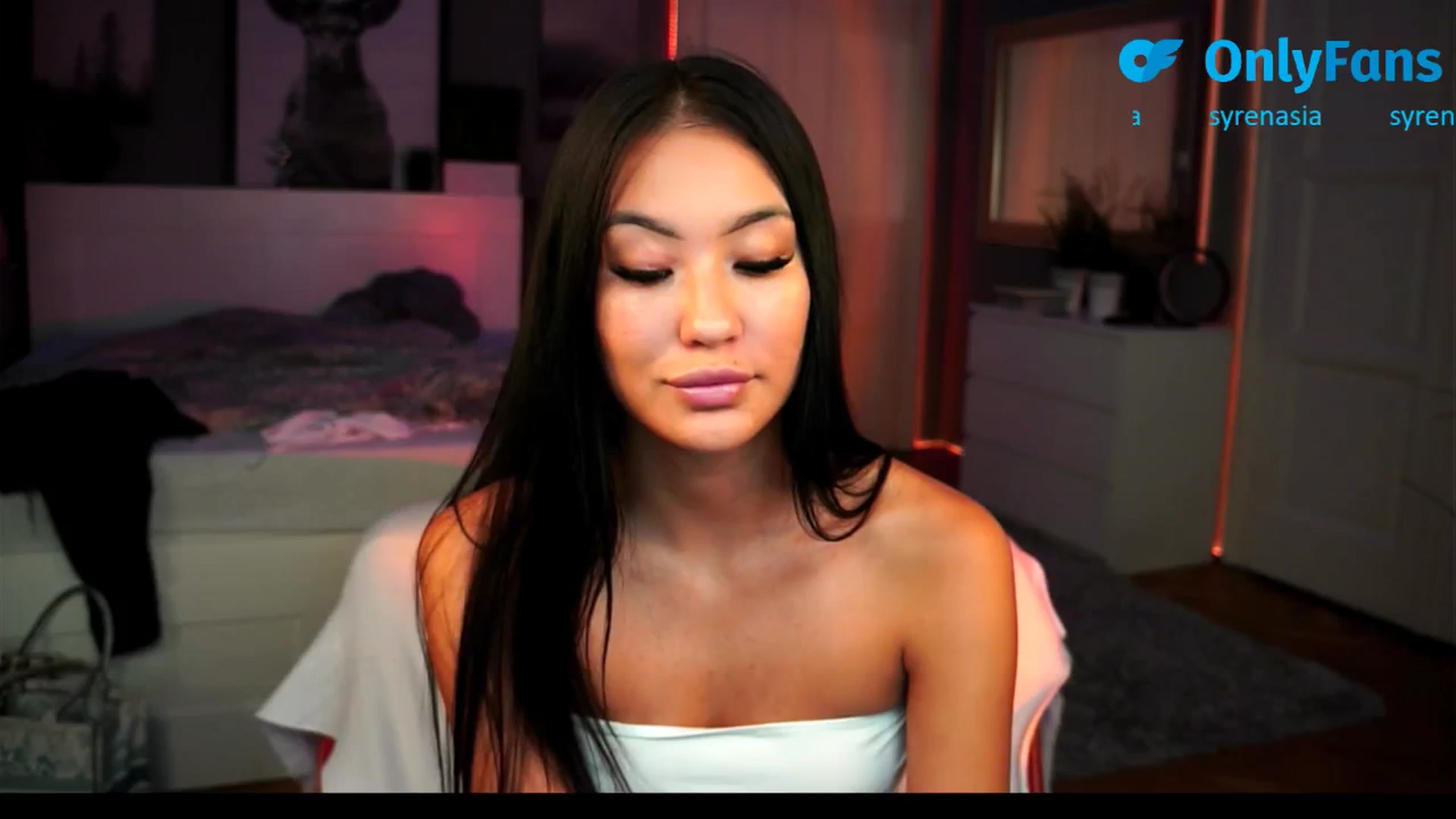 Gallery image thumbnail from MaiStream's myfreecams stream on, 08/31/2025, 12:58 image 17 of 20