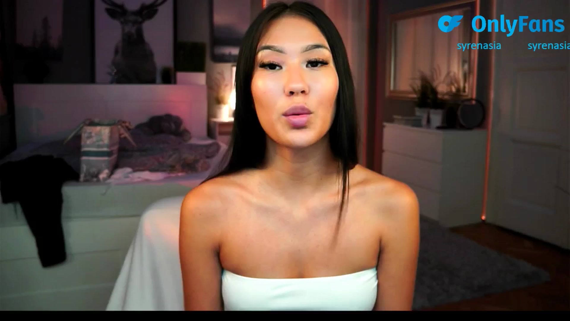 Gallery image thumbnail from MaiStream's myfreecams stream on, 08/31/2025, 14:08 image 8 of 20