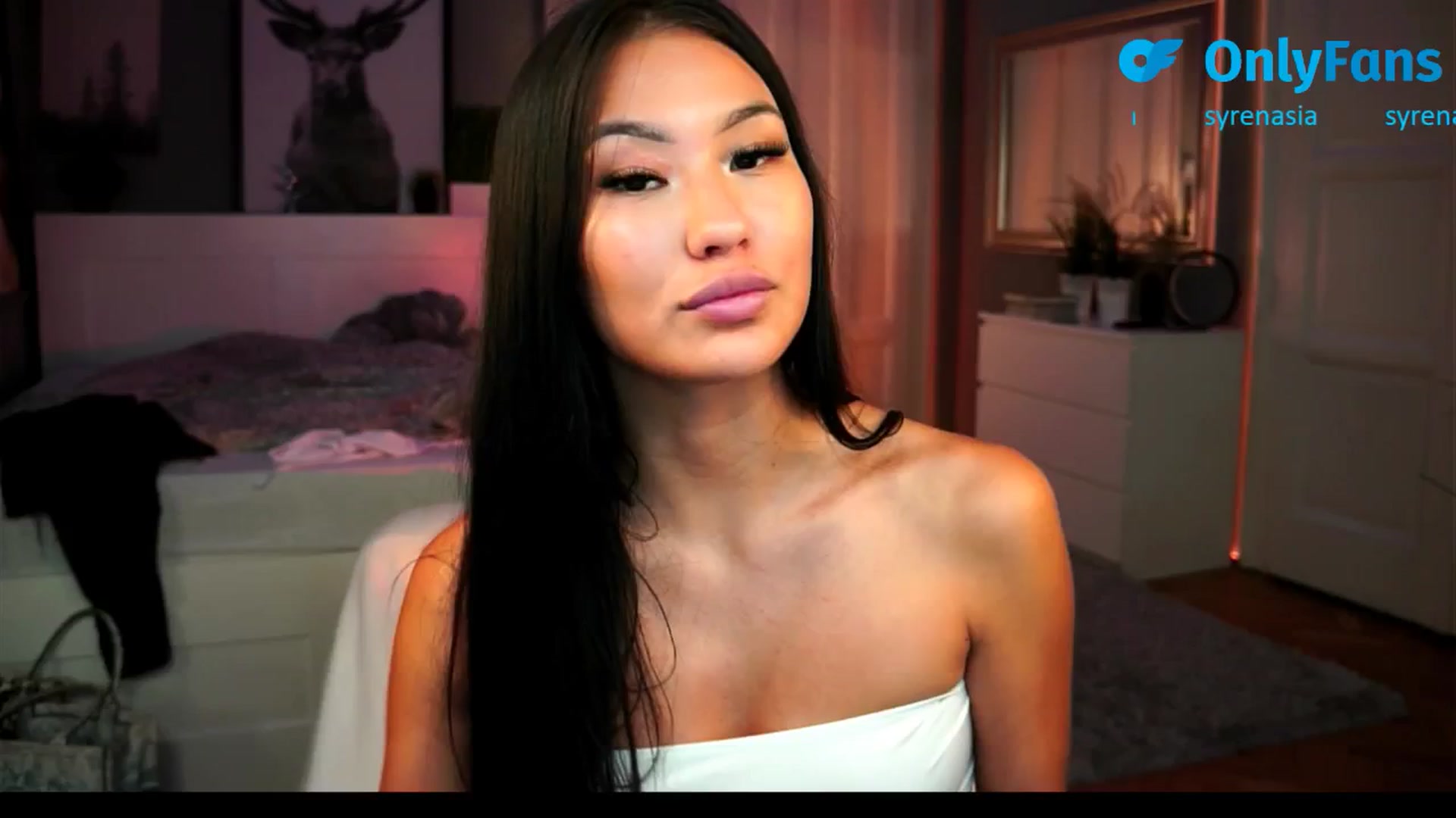 Gallery image thumbnail from MaiStream's myfreecams stream on, 08/31/2025, 14:08 image 5 of 20