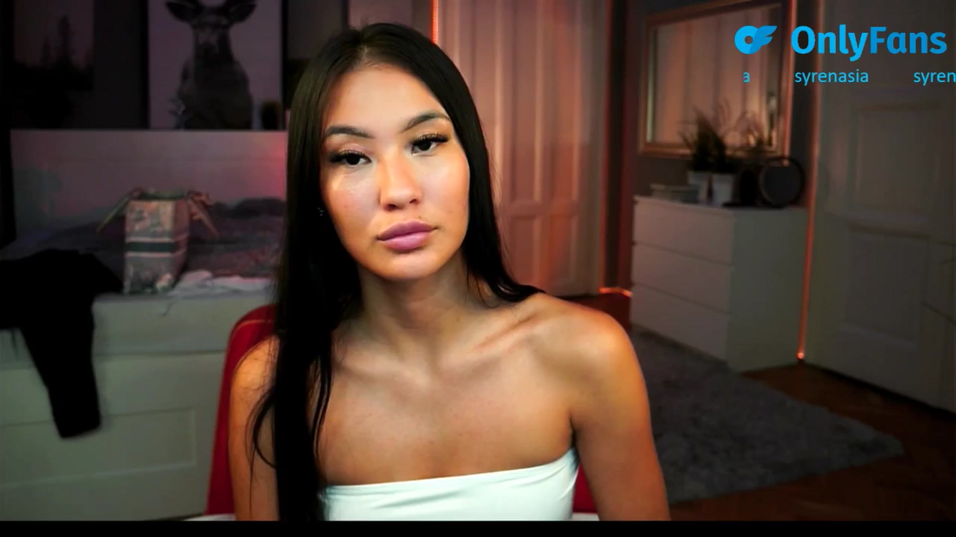 Gallery image thumbnail from MaiStream's myfreecams stream on, 08/31/2025, 15:43 image 12 of 20