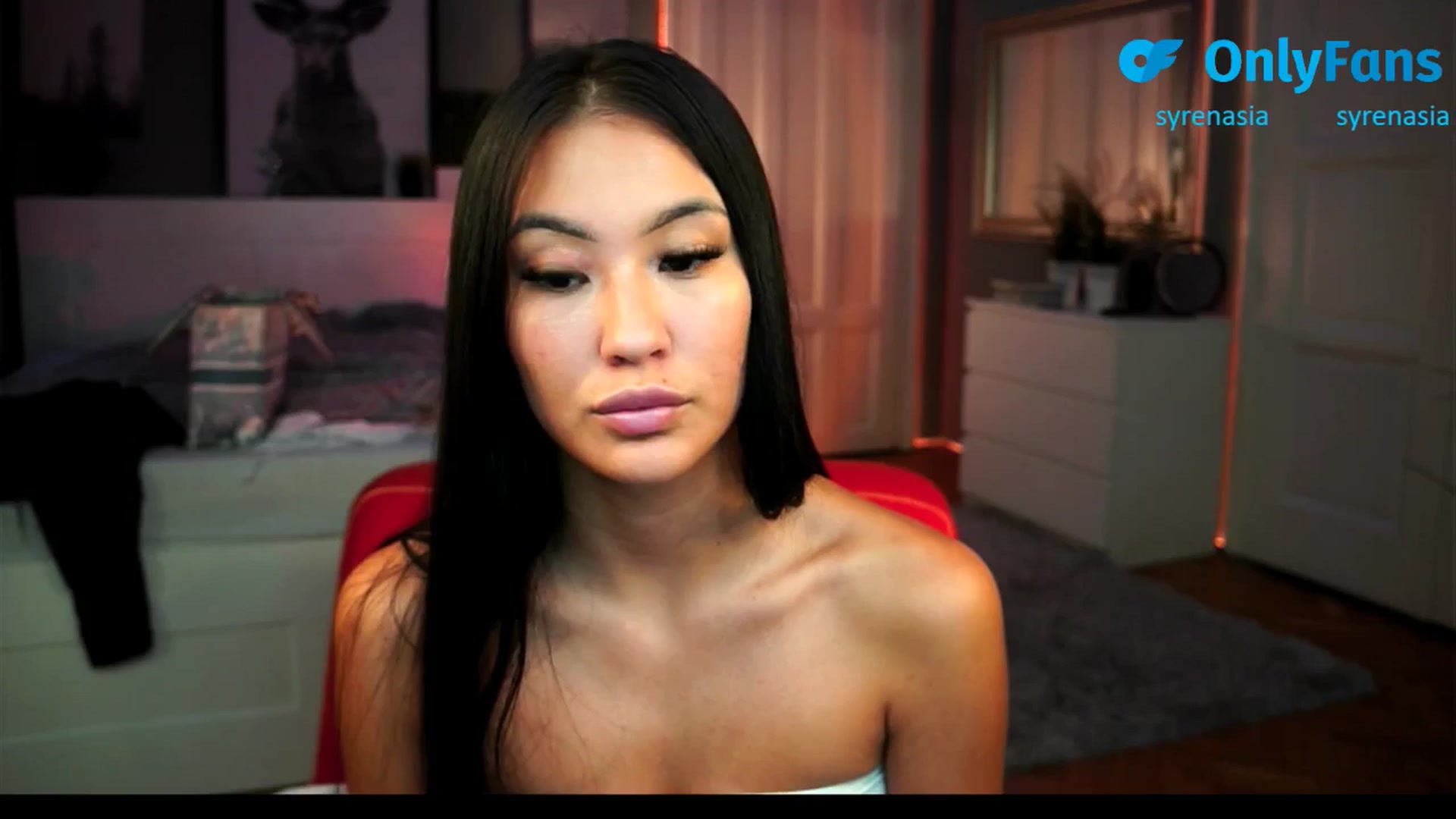 Gallery image thumbnail from MaiStream's myfreecams stream on, 08/31/2025, 15:43 image 14 of 20