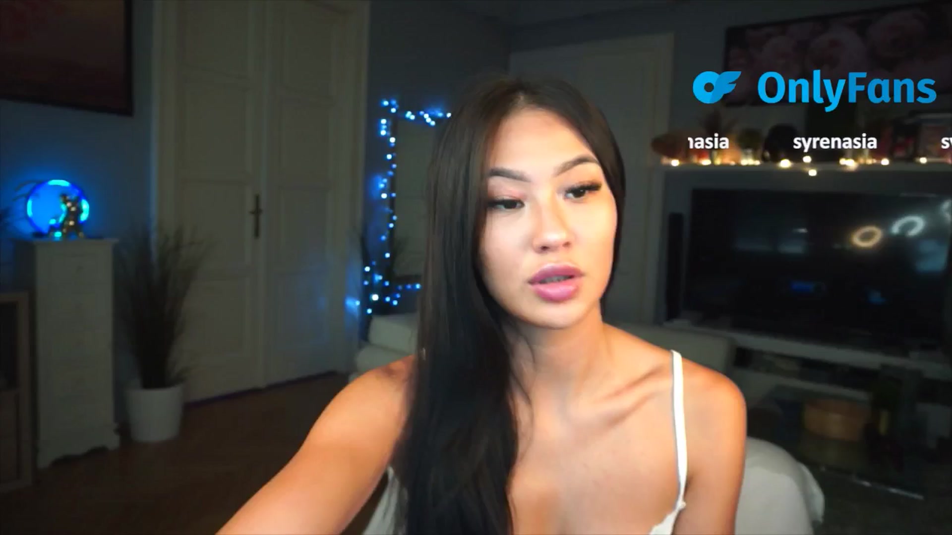 Gallery image thumbnail from MaiStream's myfreecams stream on, 09/05/2025, 13:17 image 1 of 20