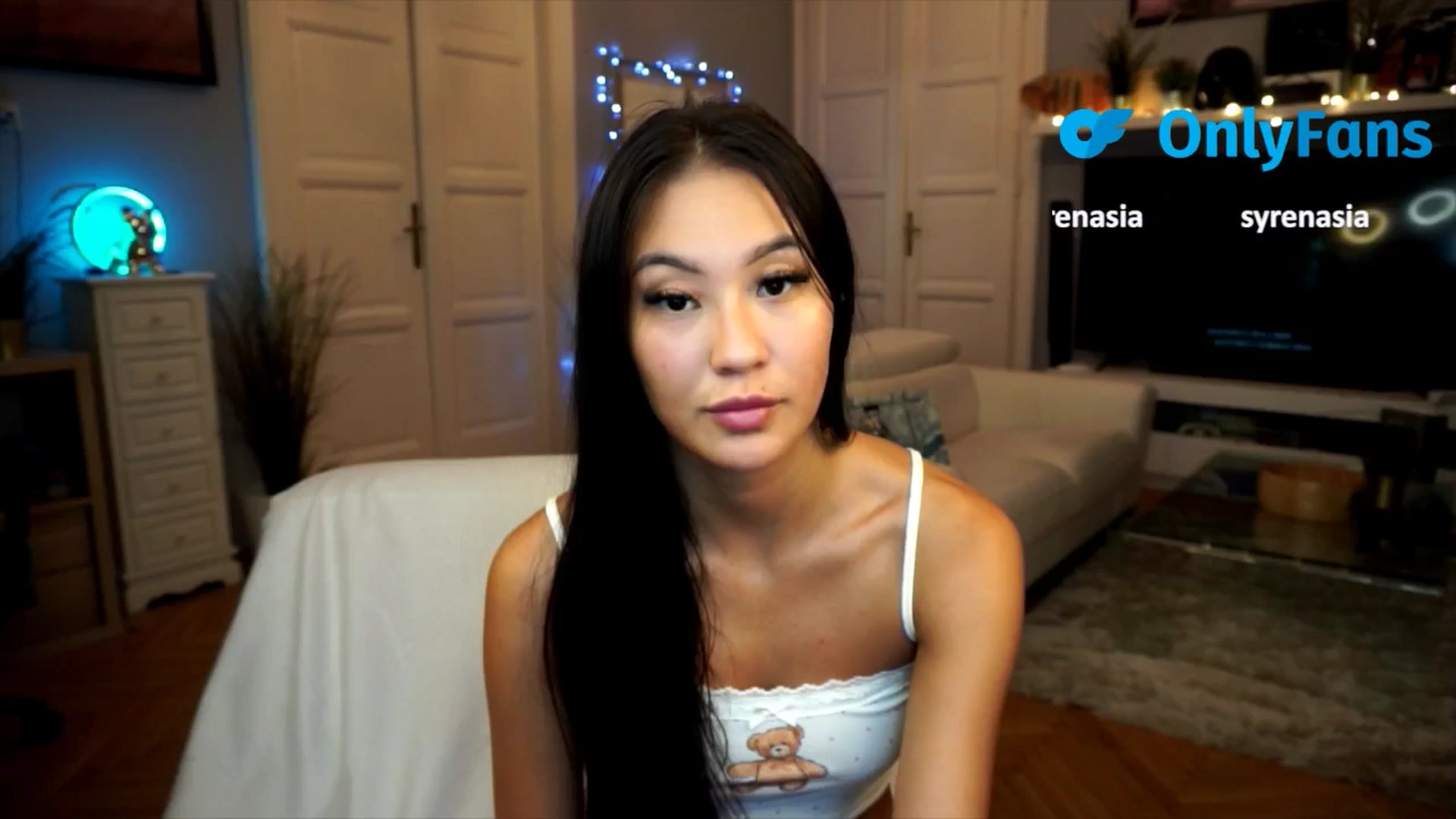 Gallery image thumbnail from MaiStream's myfreecams stream on, 09/06/2025, 17:13 image 11 of 20