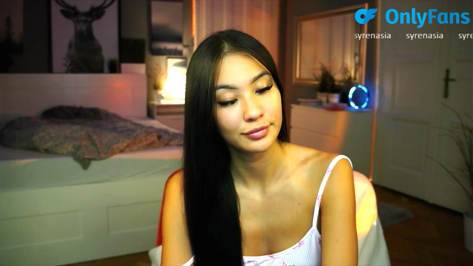 Gallery image thumbnail from MaiStream's myfreecams stream on, 09/08/2025, 14:39 image 18 of 20