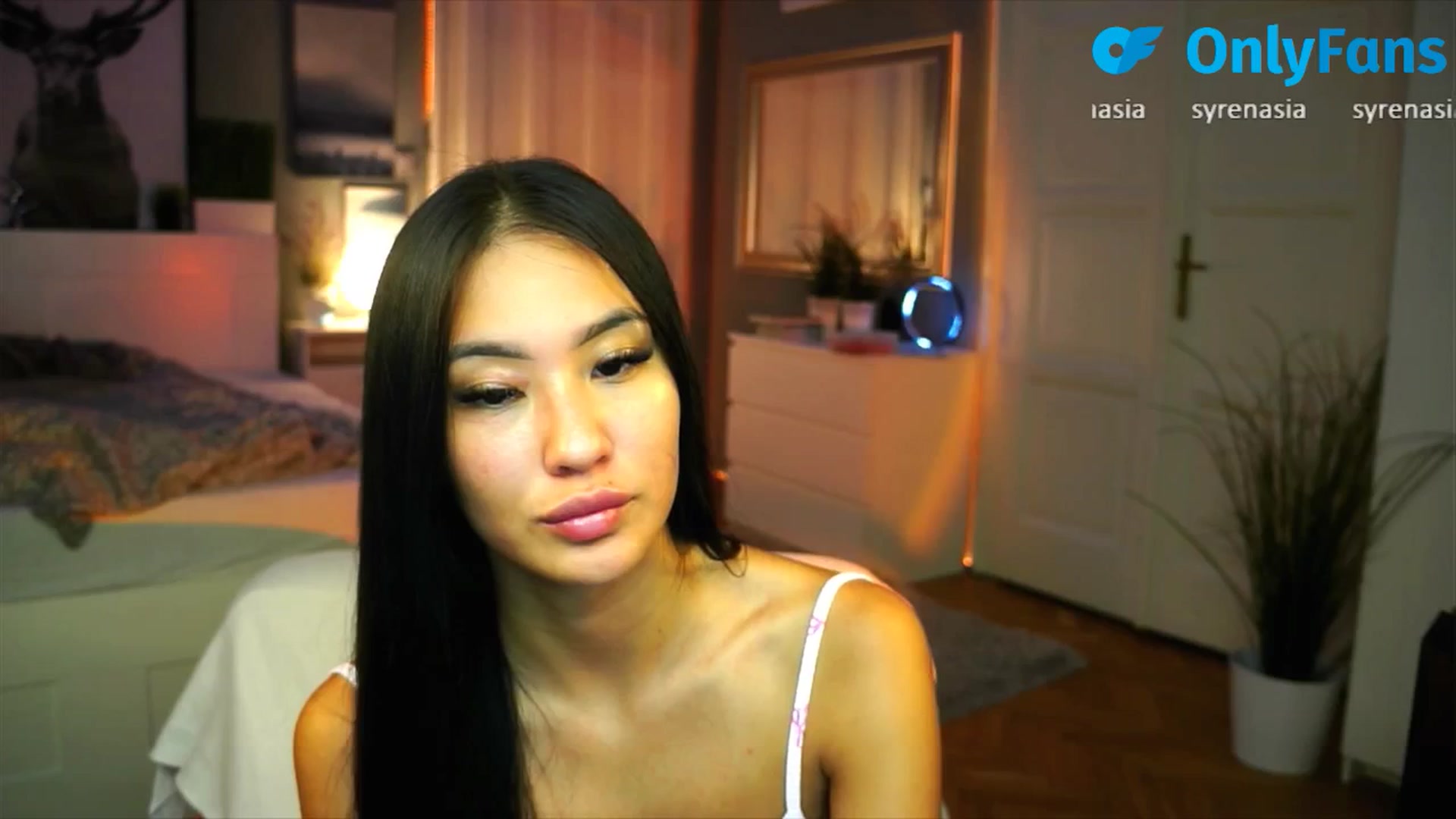 Gallery image thumbnail from MaiStream's myfreecams stream on, 09/08/2025, 18:33 image 18 of 20