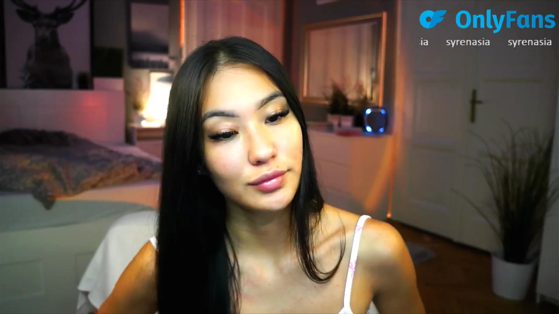 Gallery image thumbnail from MaiStream's myfreecams stream on, 09/08/2025, 18:33 image 11 of 20