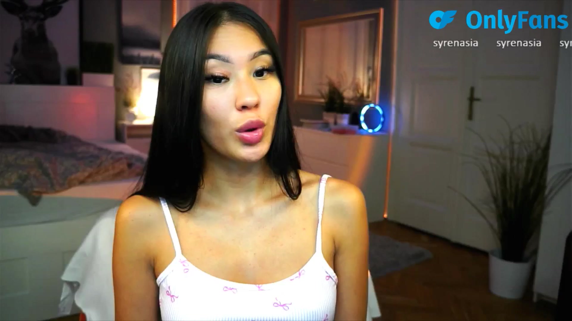 Gallery image thumbnail from MaiStream's myfreecams stream on, 09/08/2025, 18:33 image 2 of 20